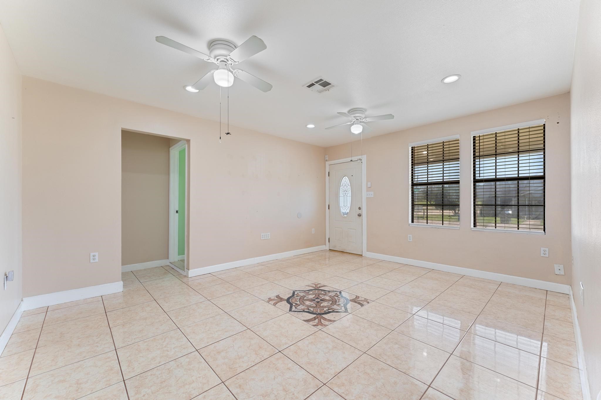 1923 Tabor Street Property Photo 6