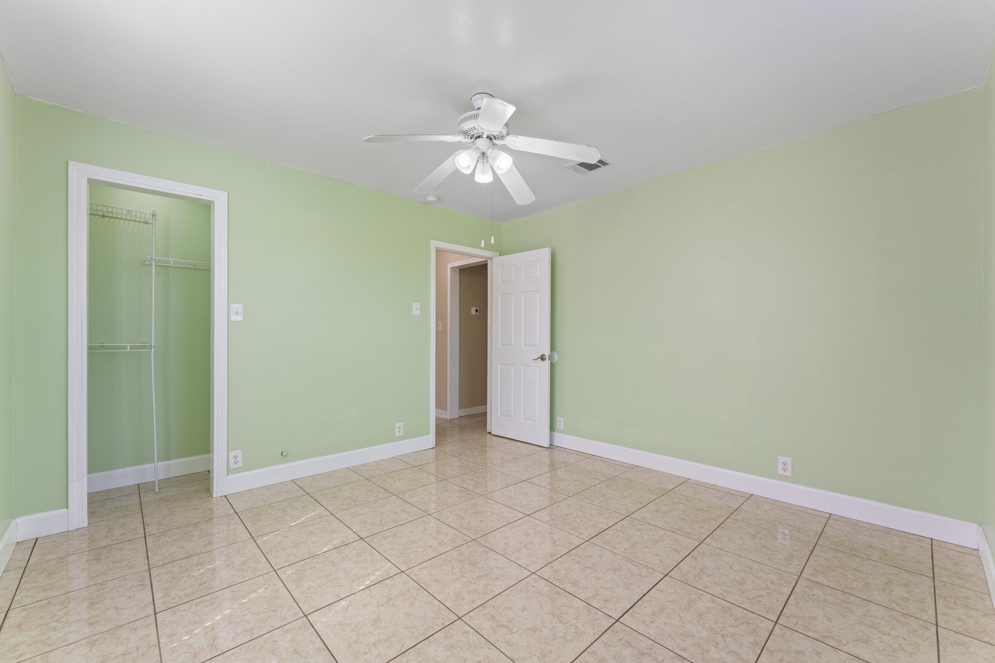 1923 Tabor Street Property Photo 16