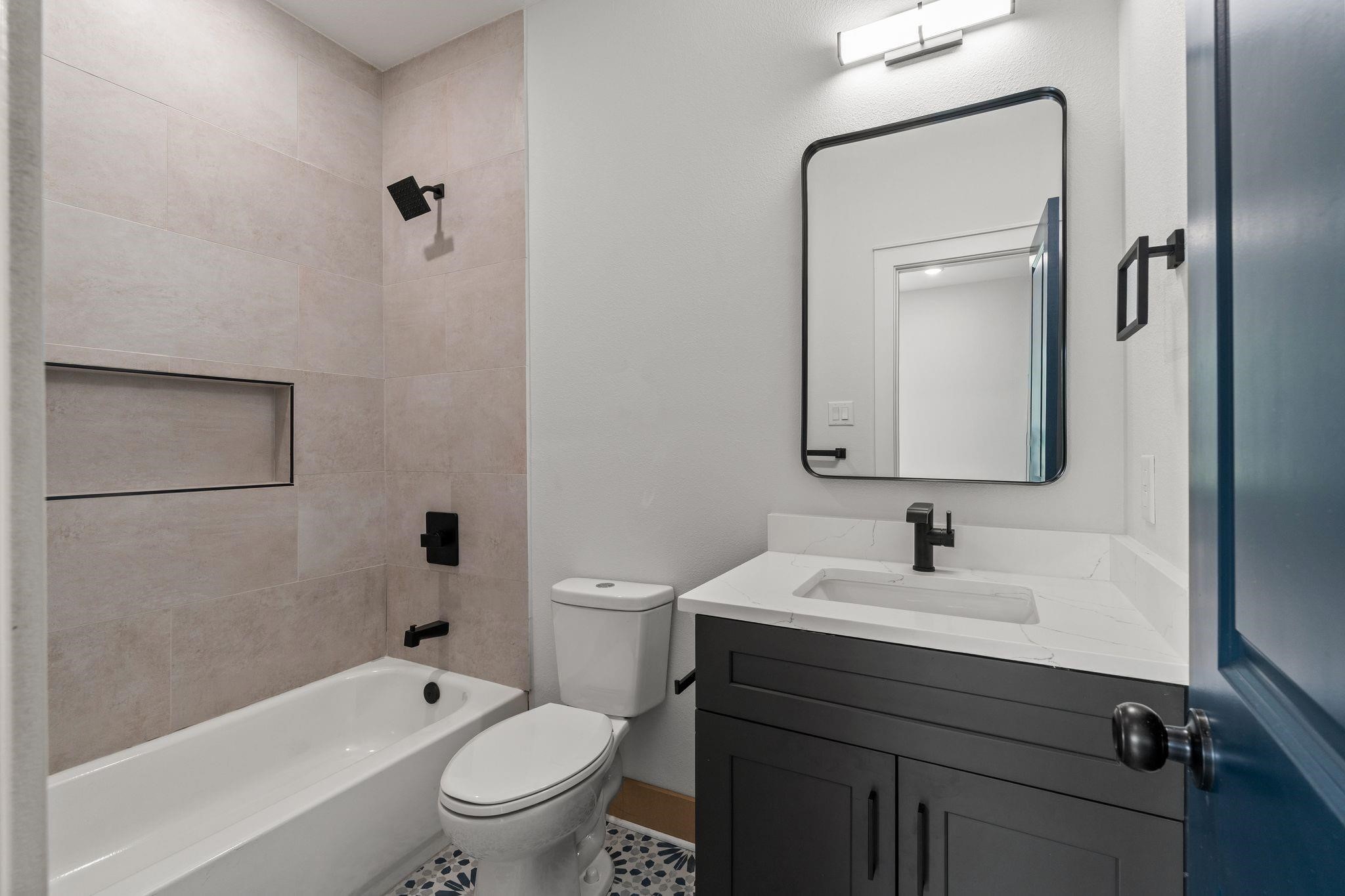 1026 Junell Street Property Photo 6