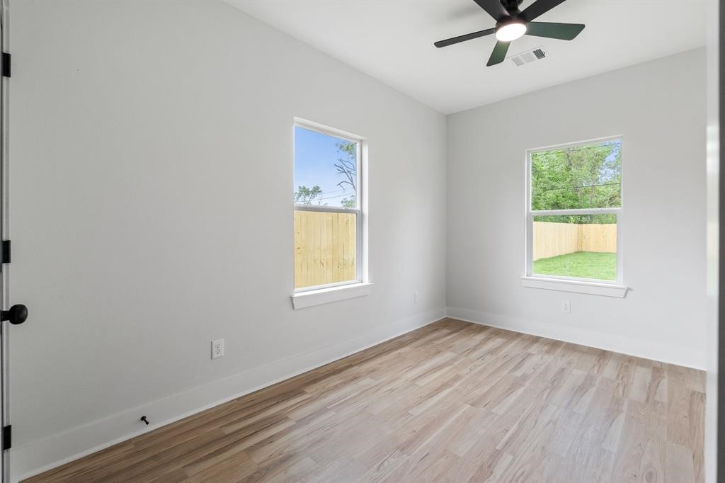 1026 Junell Street Property Photo 16