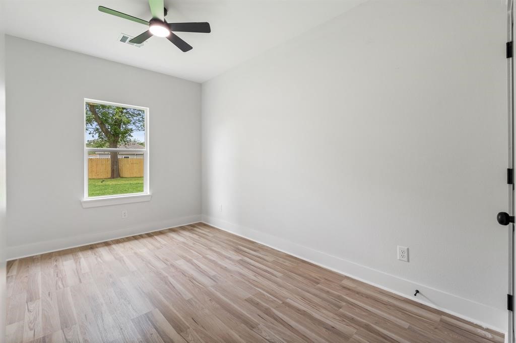 1026 Junell Street Property Photo 18