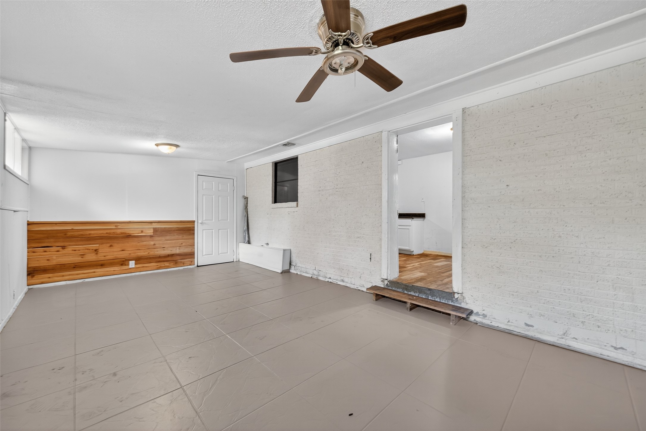 450 Glenburnie Drive Property Photo 16