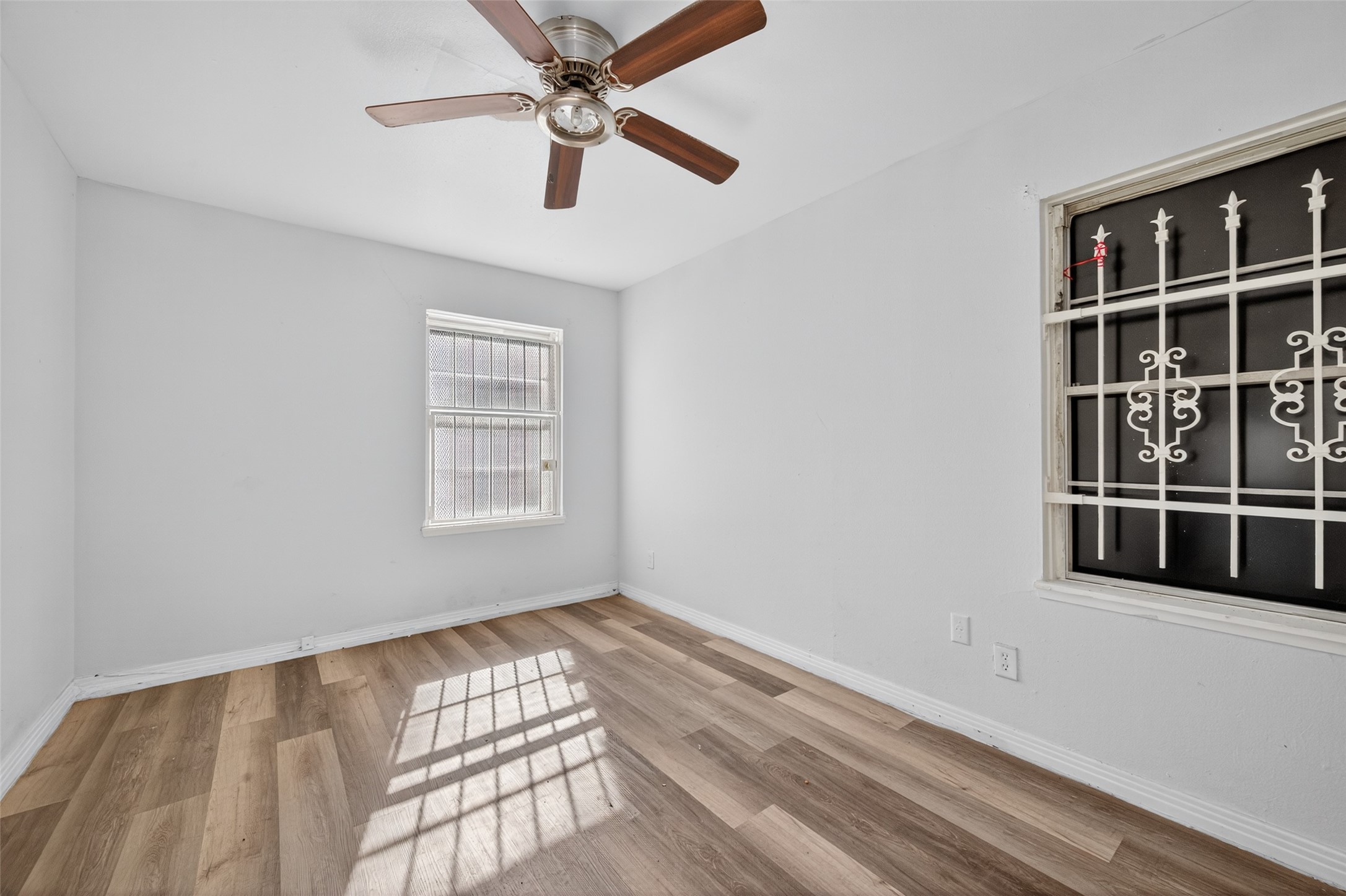 450 Glenburnie Drive Property Photo 18