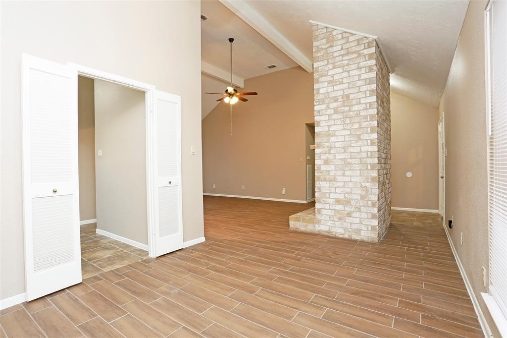 21623 Park York Drive Property Photo 8