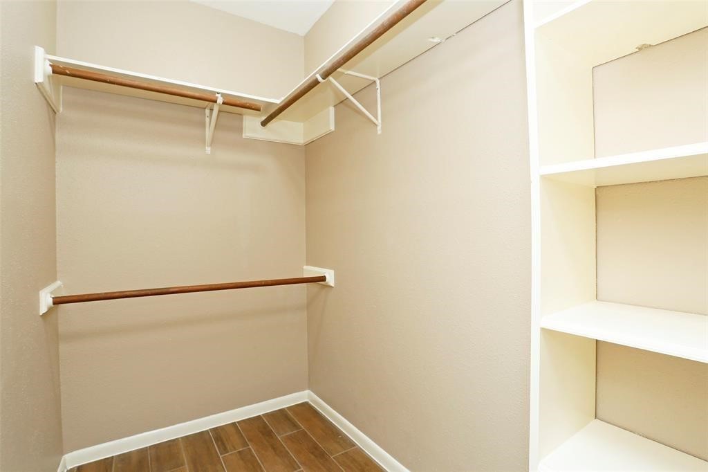 21623 Park York Drive Property Photo 20
