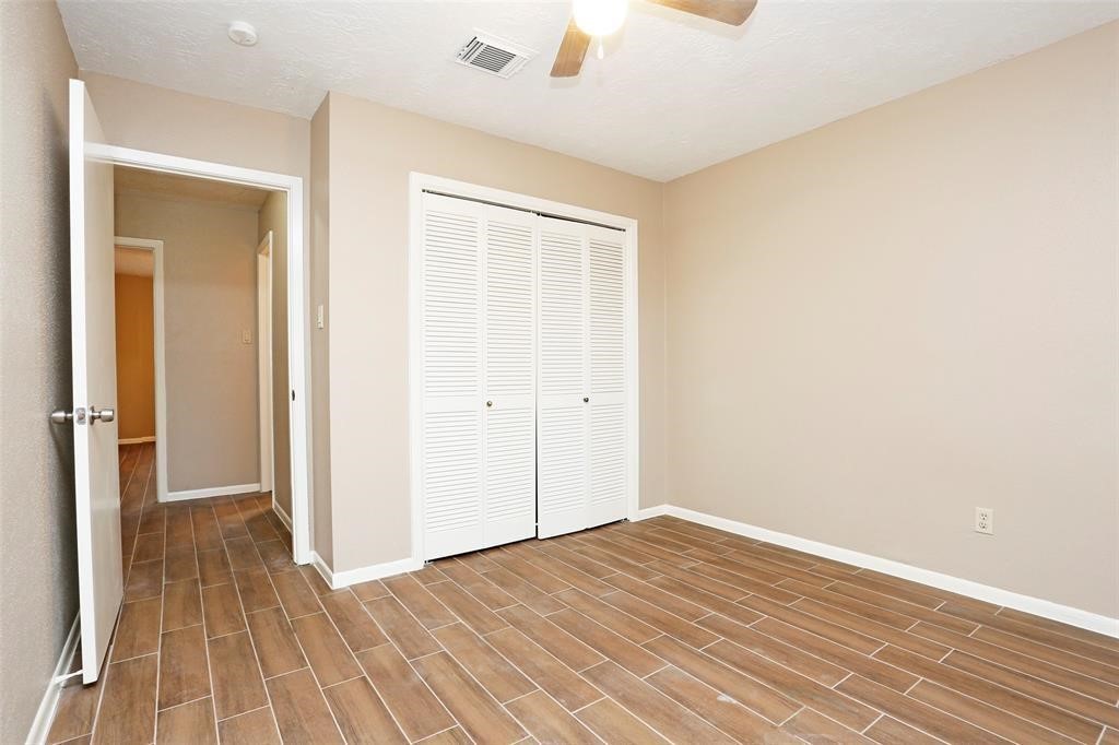 21623 Park York Drive Property Photo 26