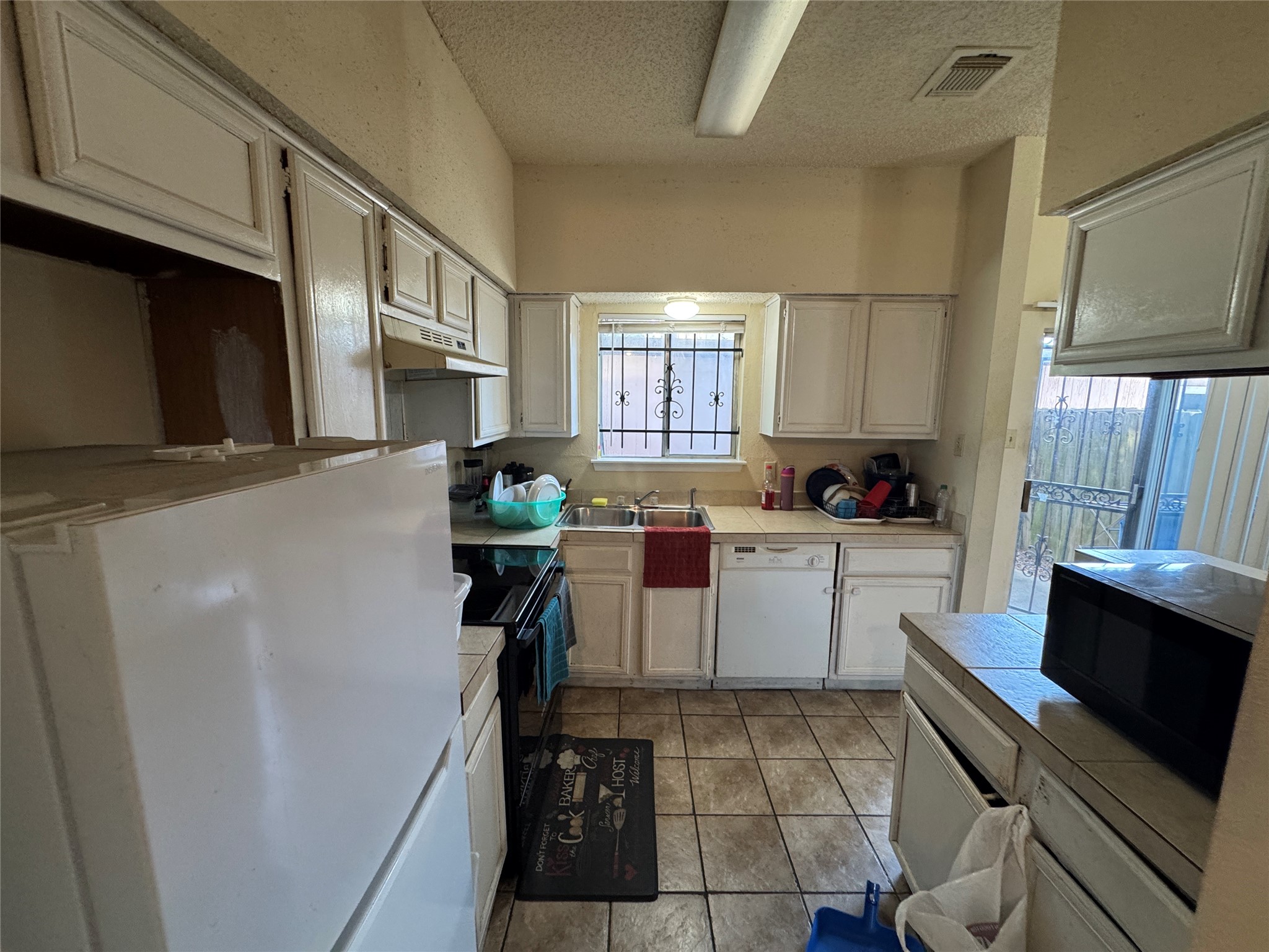 12300 Brookglade Circle 125 Property Photo 16