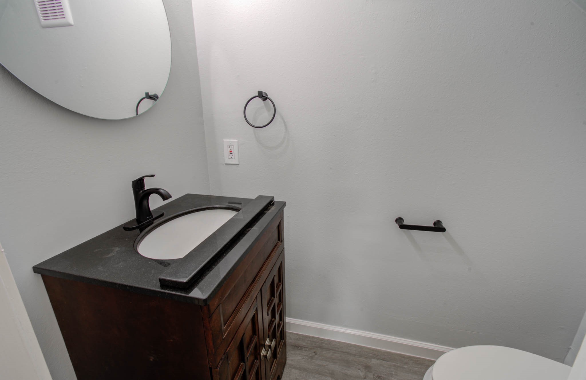 9226 Eaglewood Spring Dr Property Photo 7
