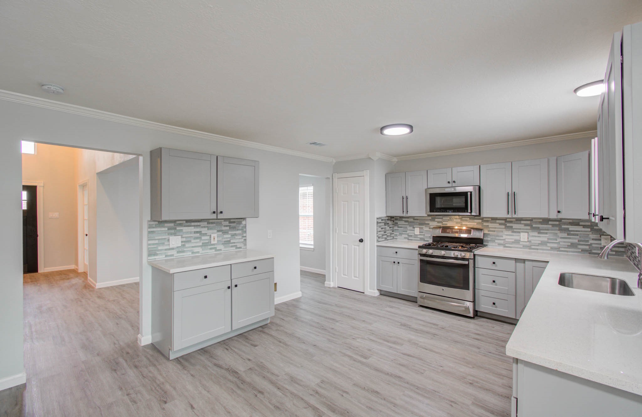 9226 Eaglewood Spring Dr Property Photo 10
