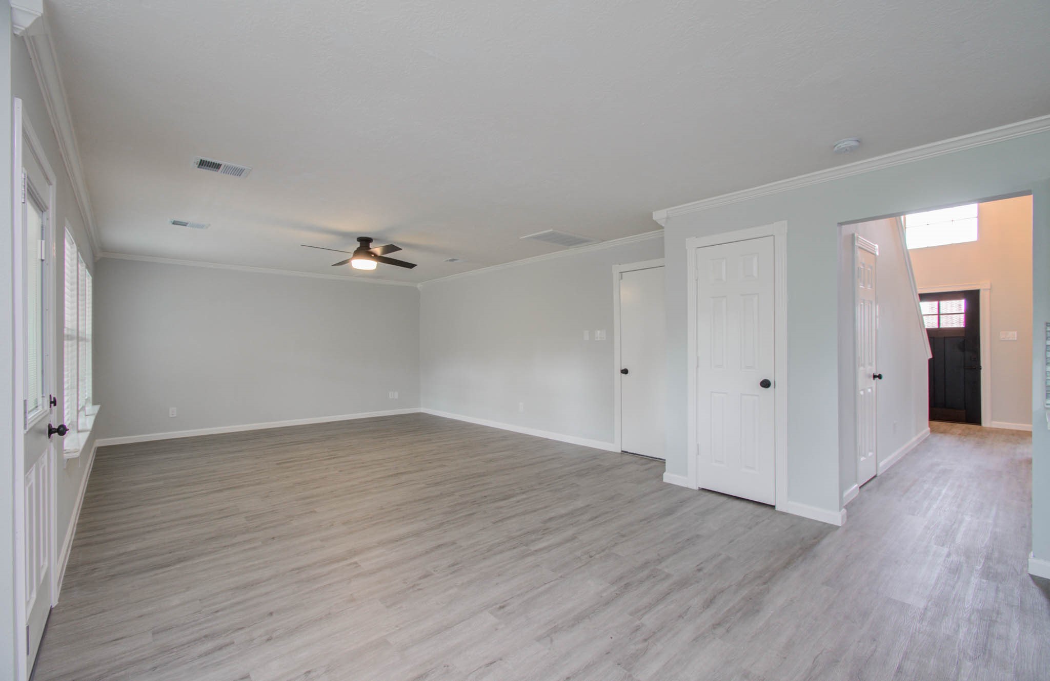 9226 Eaglewood Spring Dr Property Photo 14