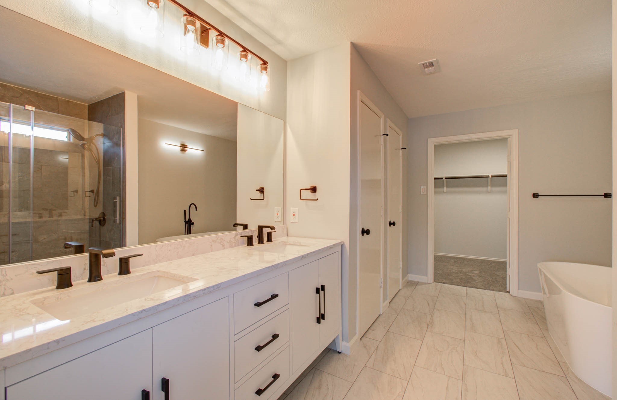 9226 Eaglewood Spring Dr Property Photo 20