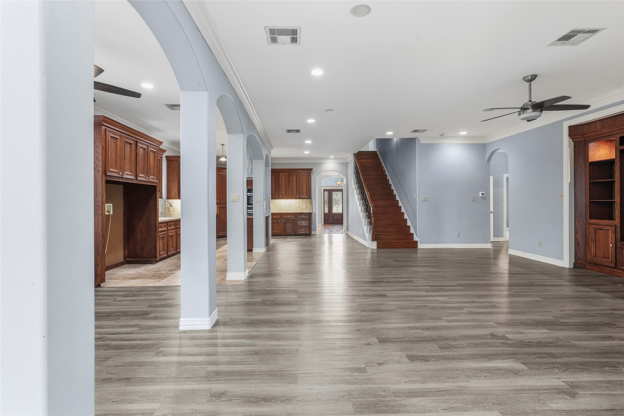 2535 Broadway Street Property Photo 10