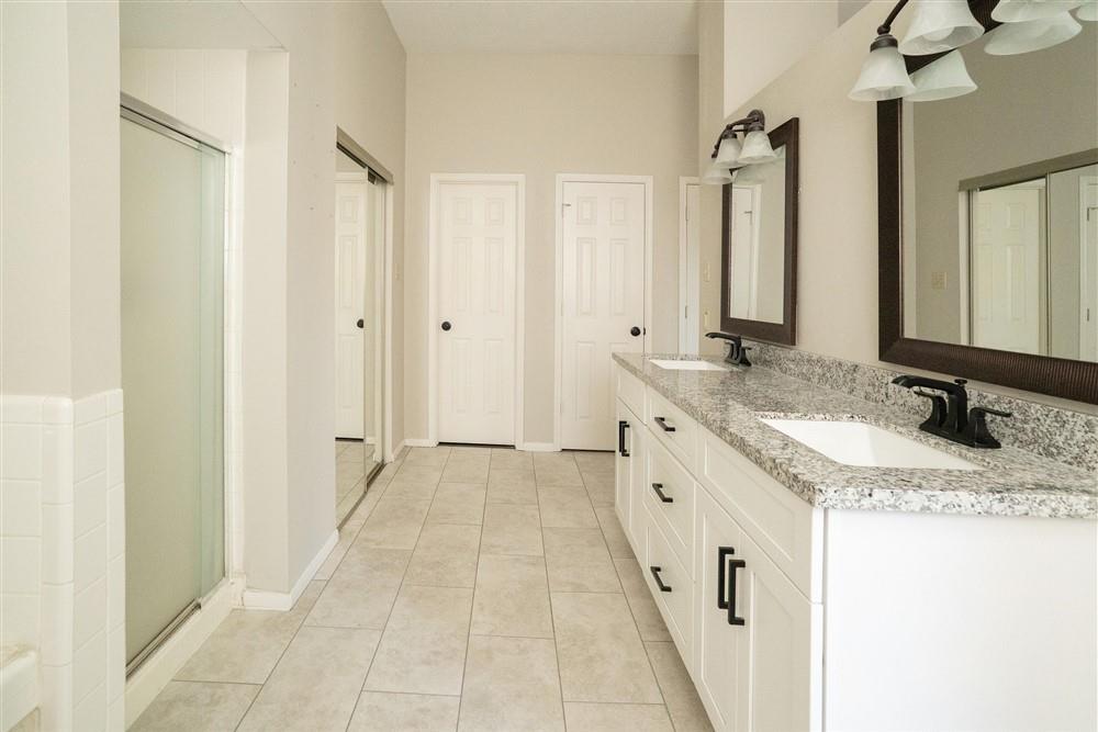 16434 Concord Falls Lane Property Photo 28