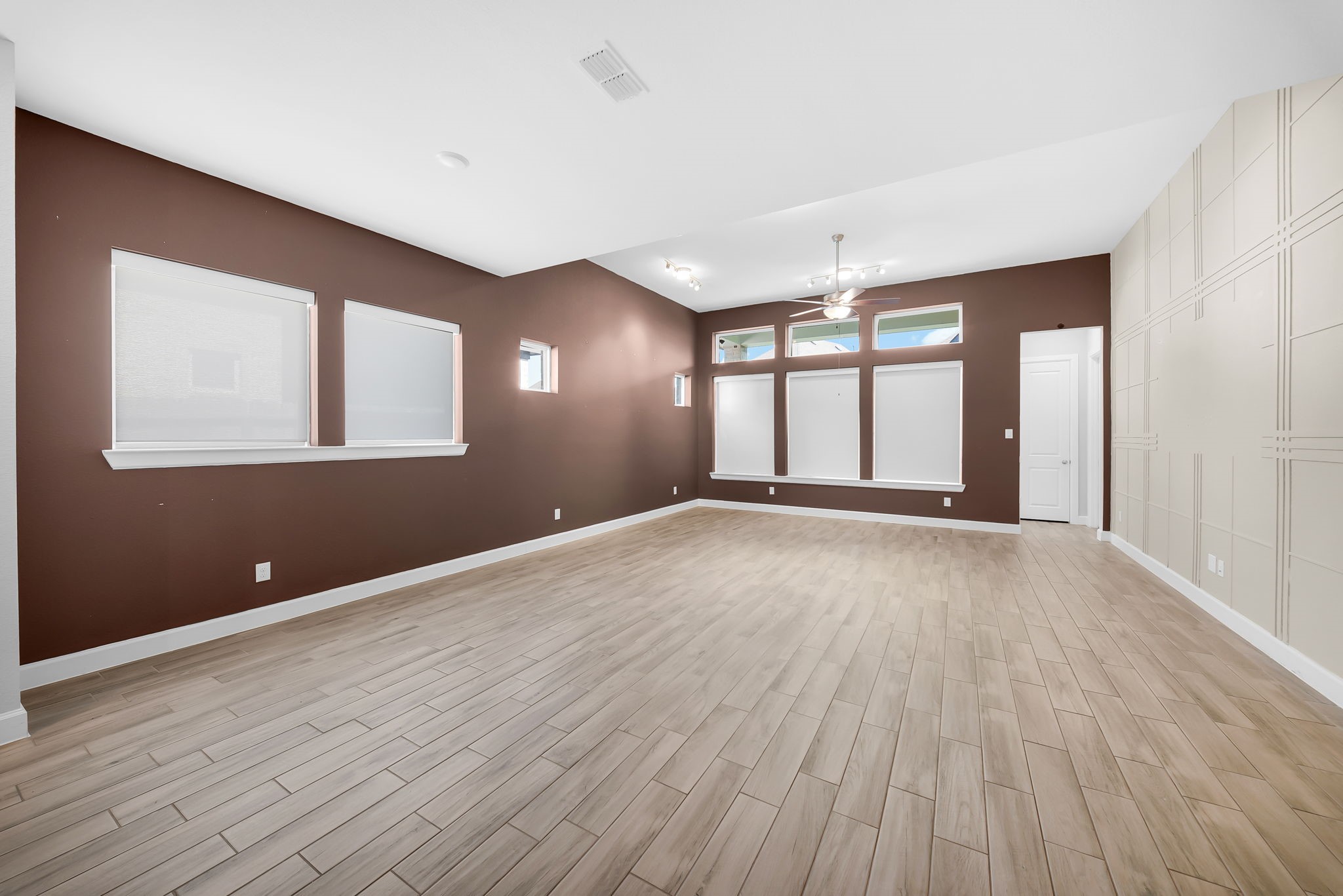 407 Micaela Meadows Court Property Photo 4