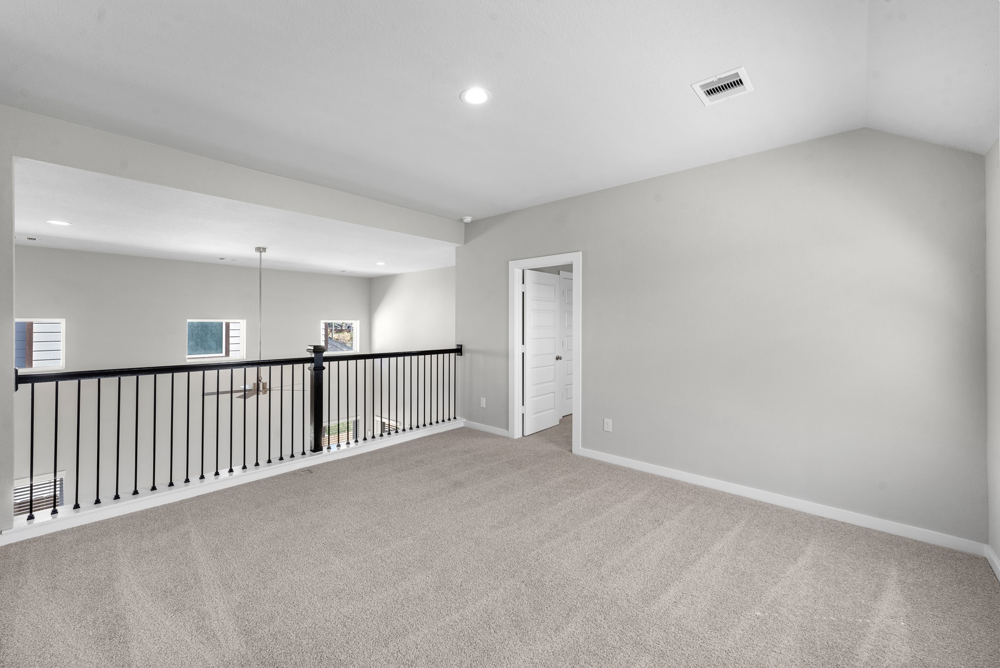 3811 Rosita Mint Court Property Photo 14