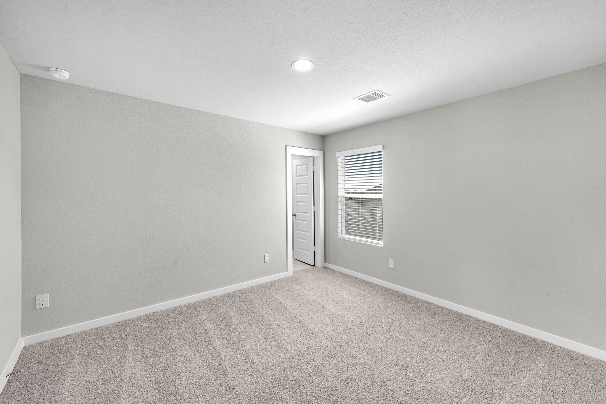 3811 Rosita Mint Court Property Photo 19