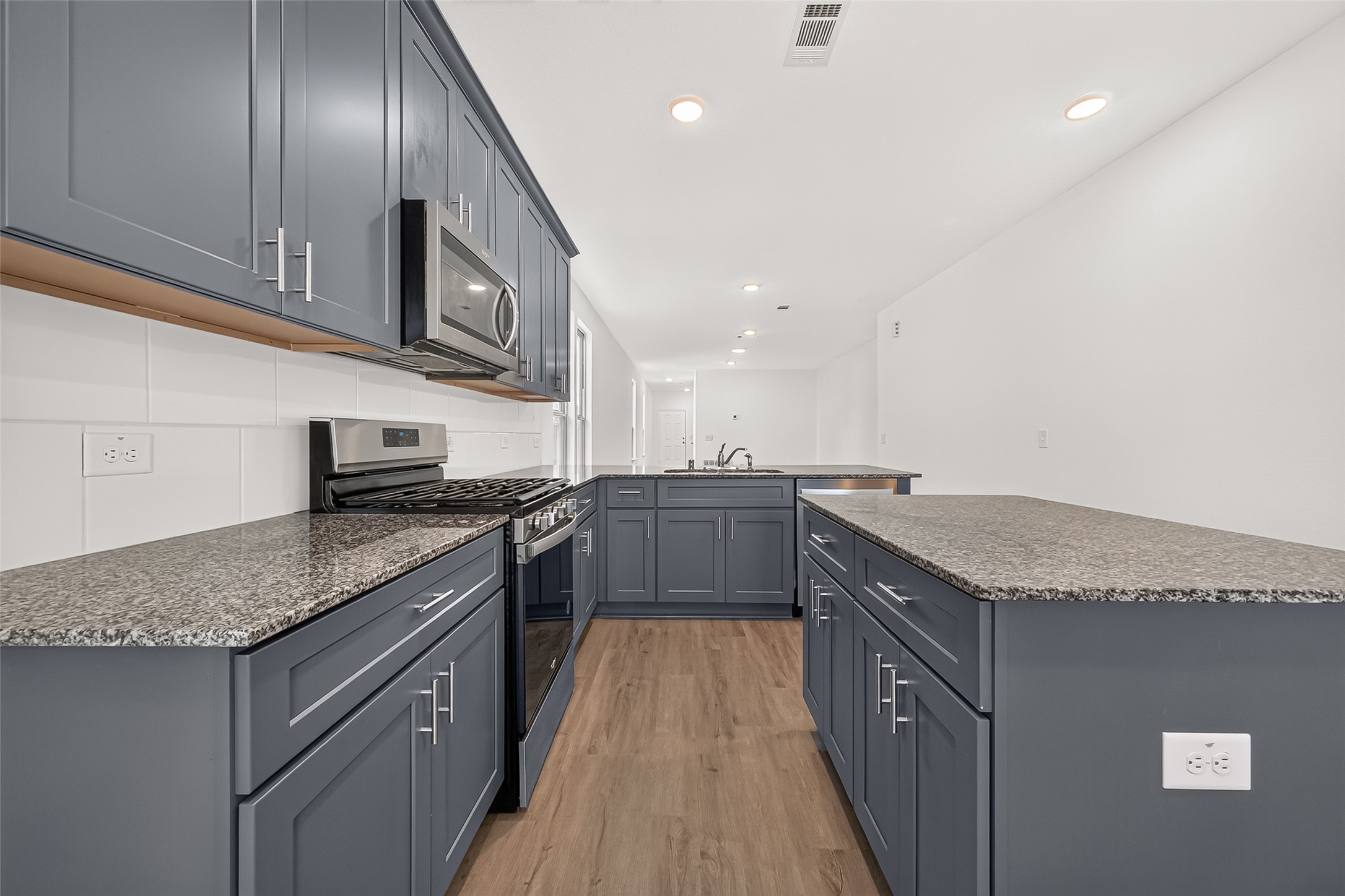 16737 Oak Bough Drive Property Photo 13