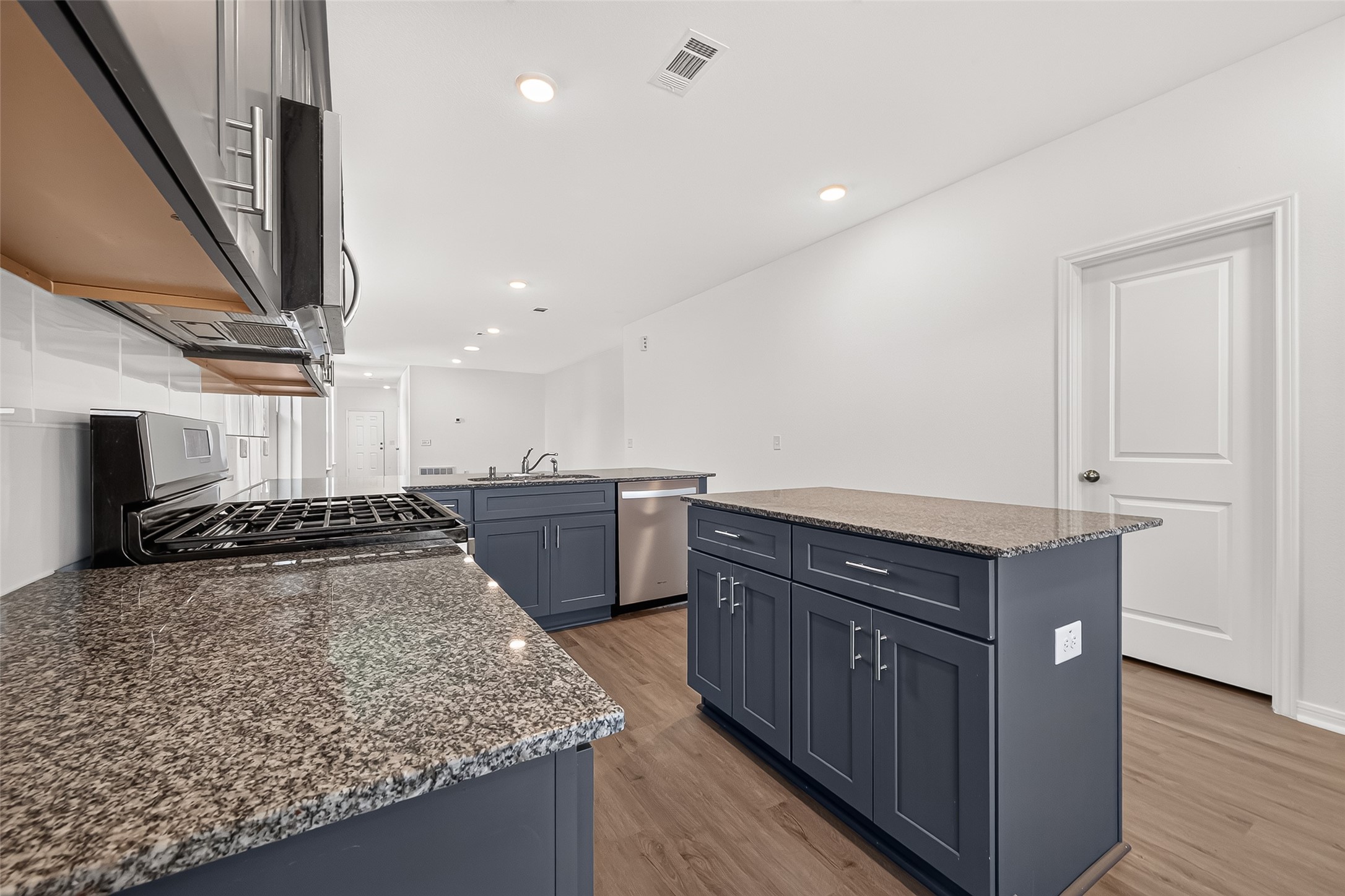 16737 Oak Bough Drive Property Photo 18