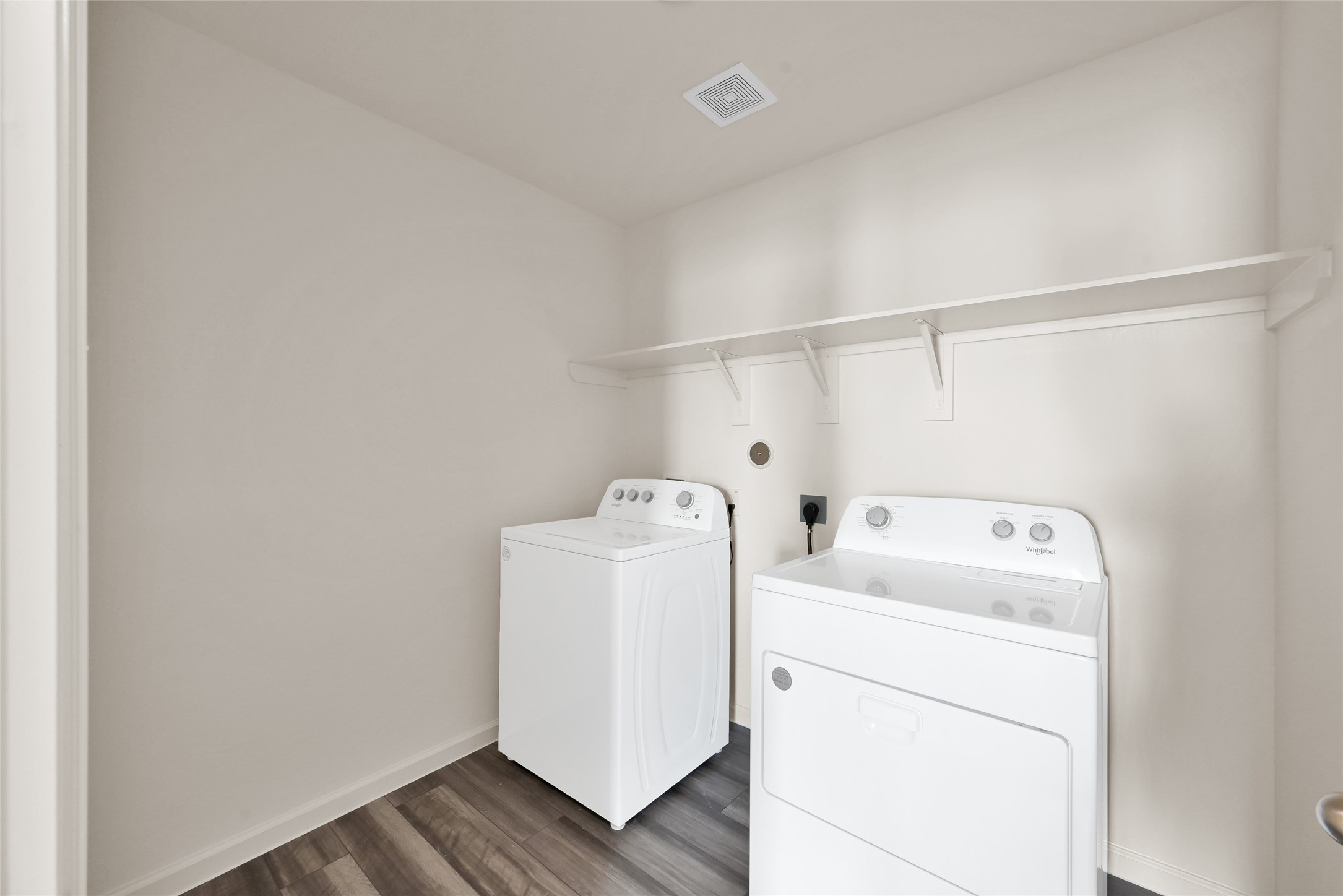 587 Firemoon Street Property Photo 16