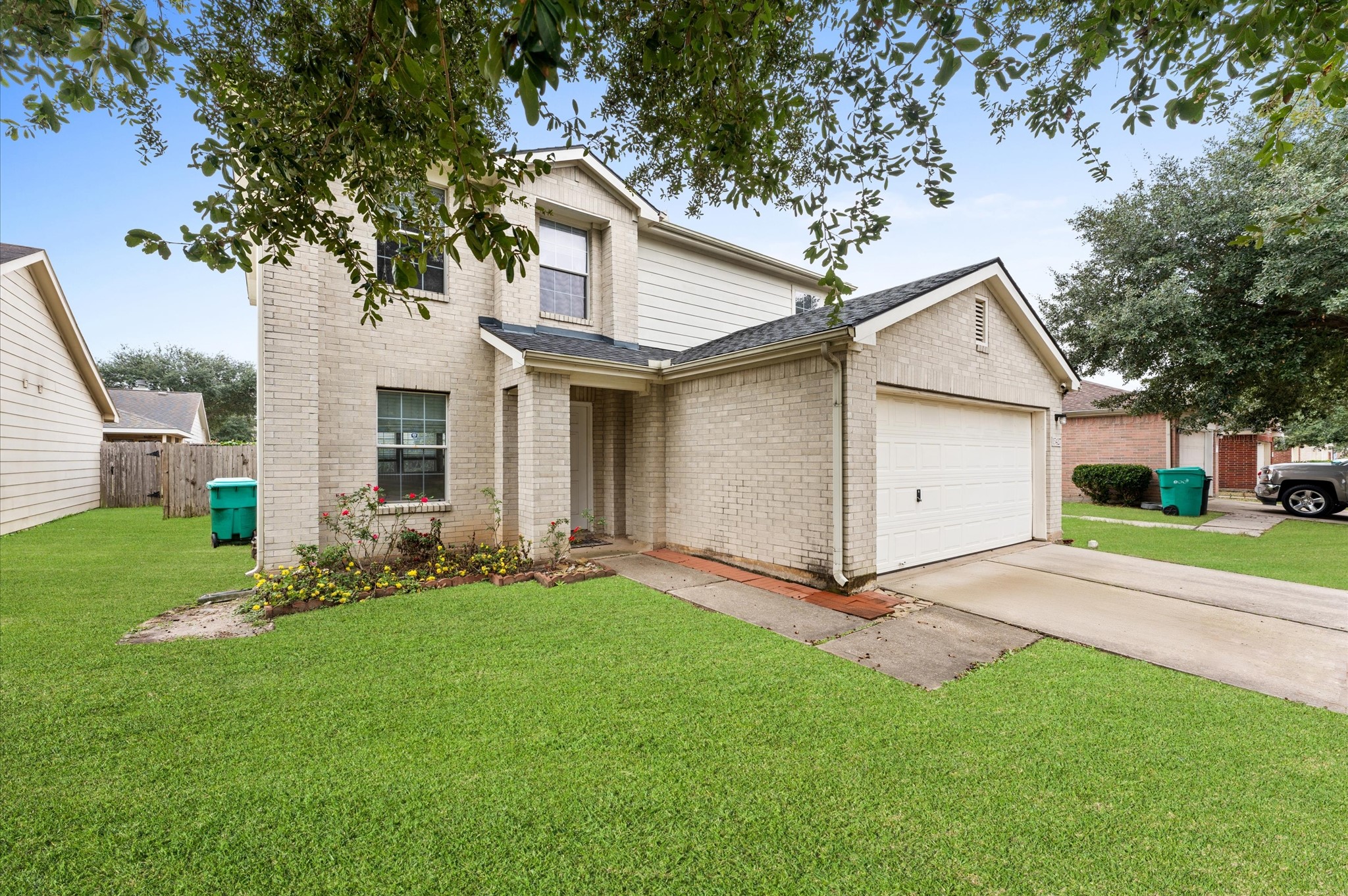 15427 Western Skies Drive Property Photo 2
