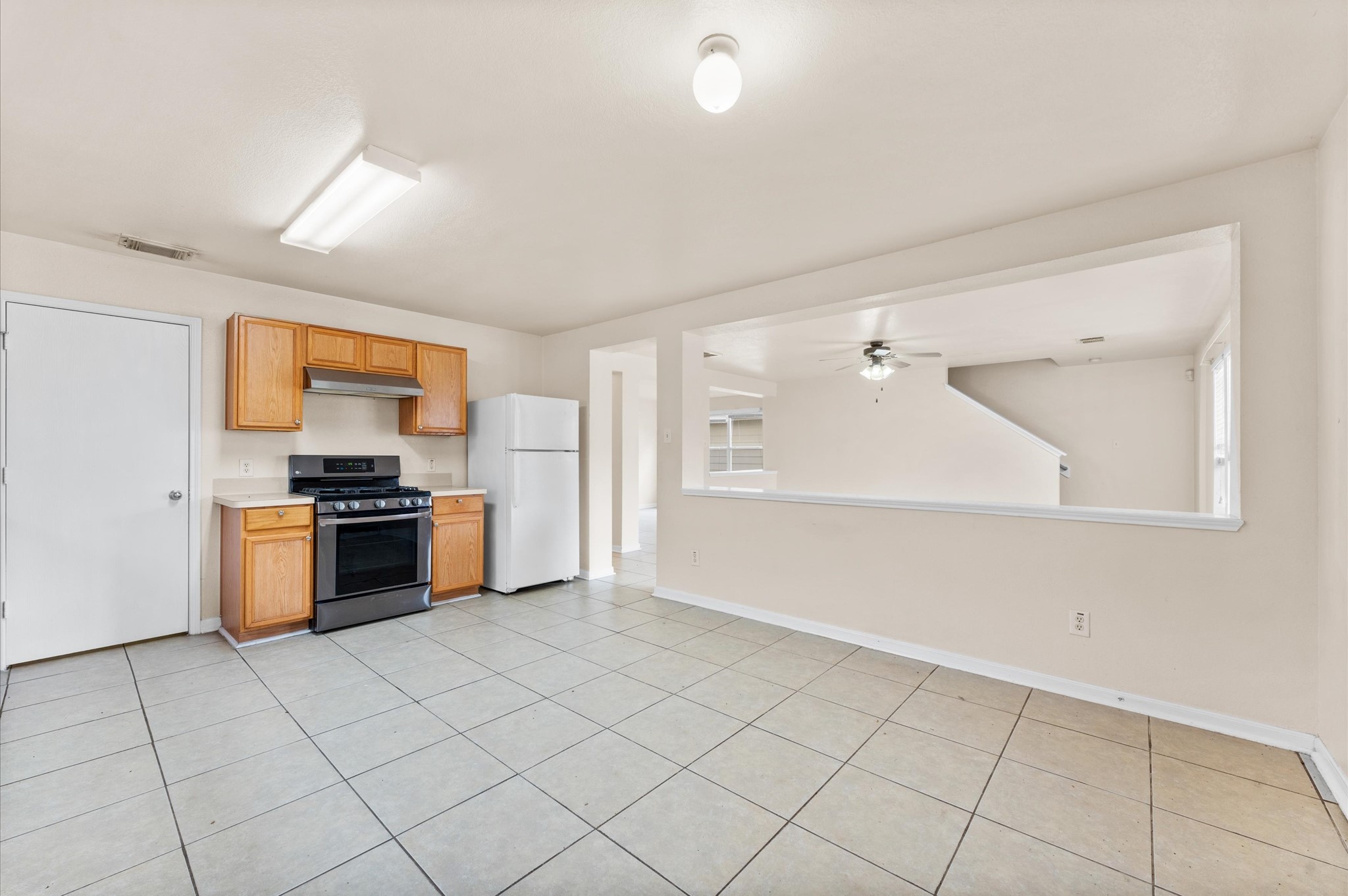 15427 Western Skies Drive Property Photo 11