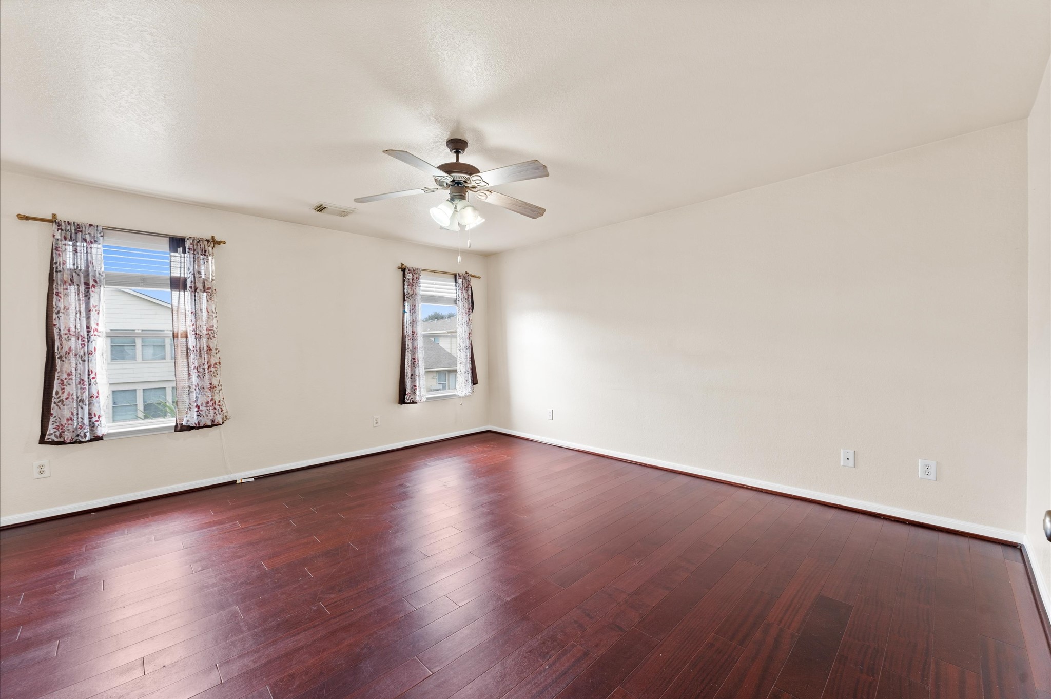 15427 Western Skies Drive Property Photo 23