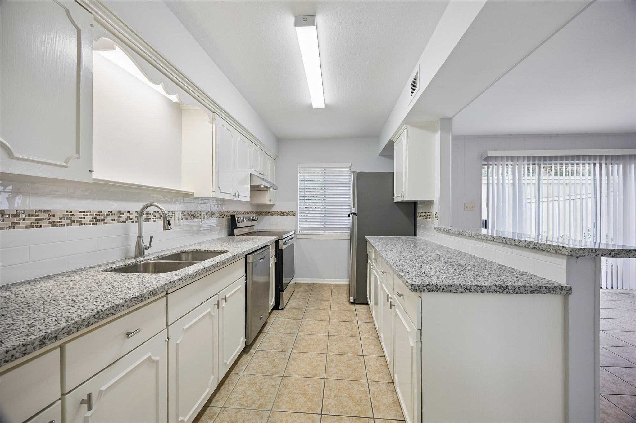 2053 Winrock Boulevard 58 Property Photo 5
