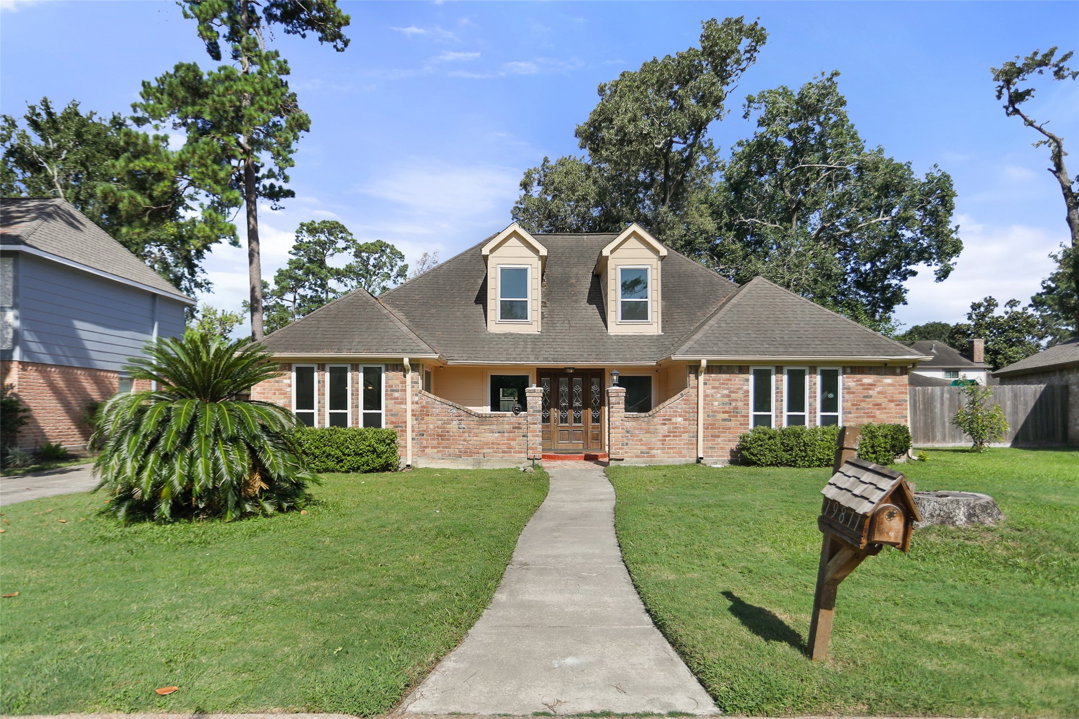 19811 Bent Pine Drive Property Photo 1