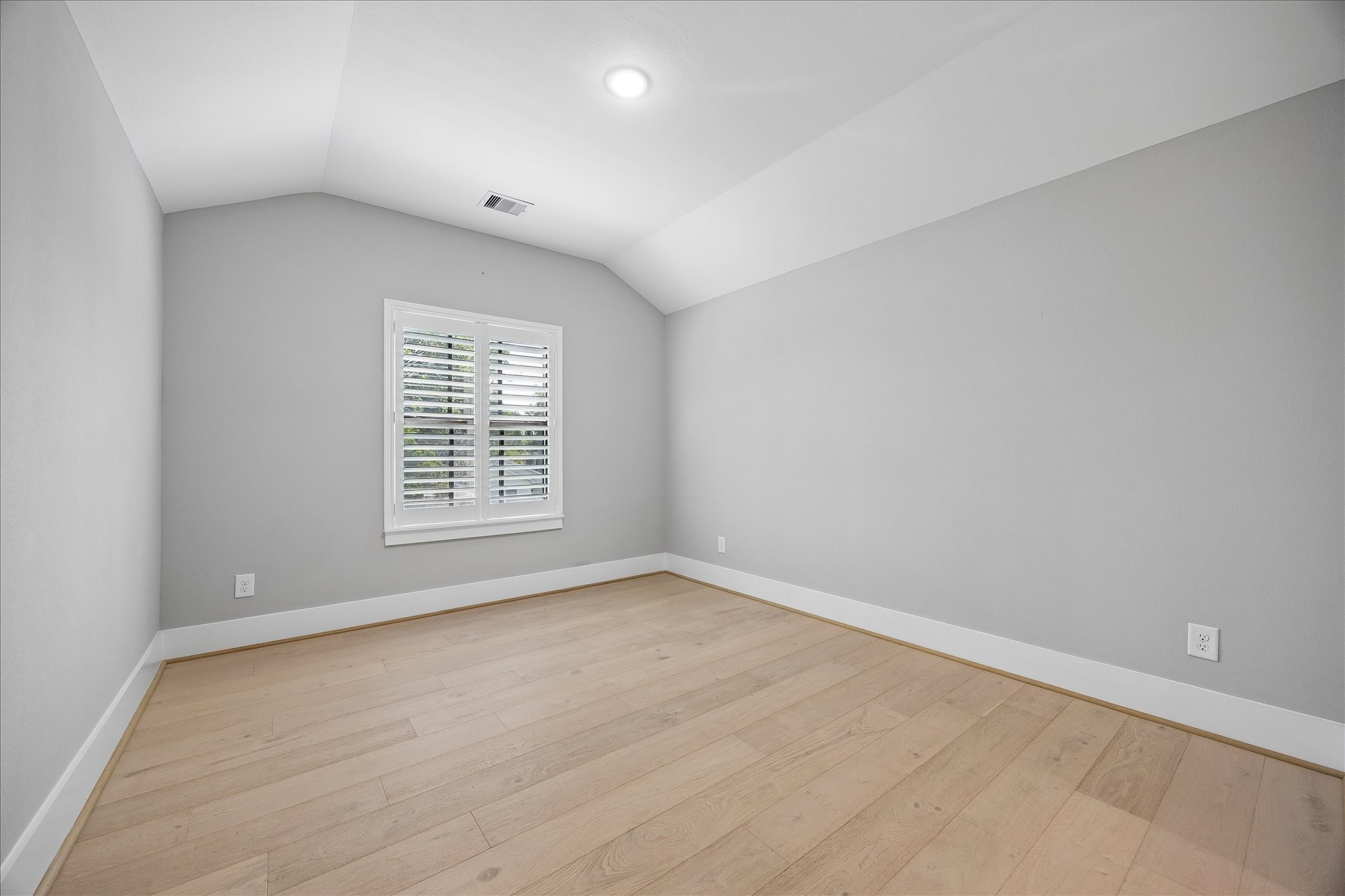 1941 Restridge Drive Property Photo 35