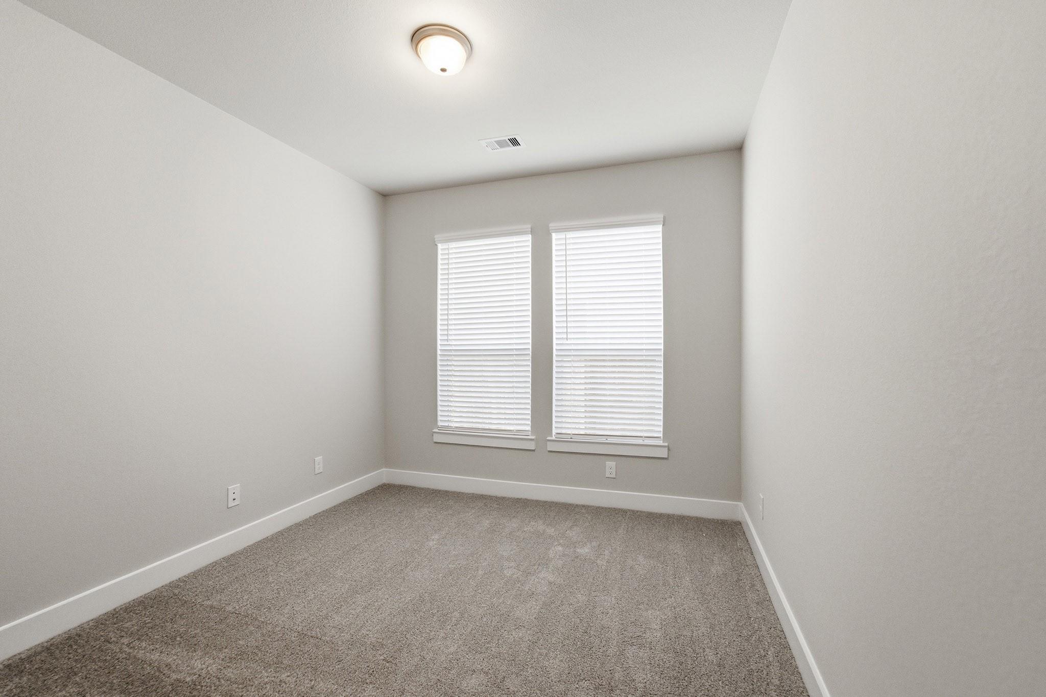 7942 Jade Crest Drive, Angleton Tx 77515 Property Photo 6