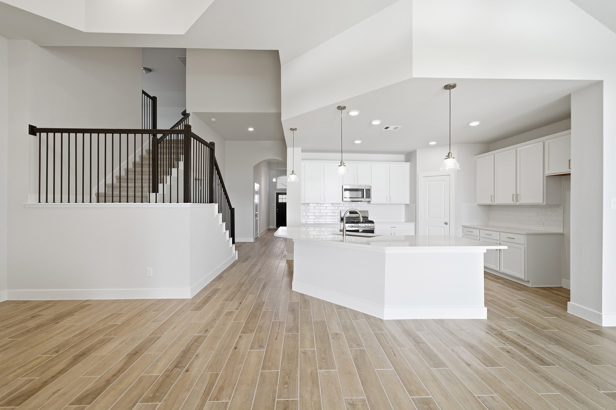 7942 Jade Crest Drive Property Photo 13