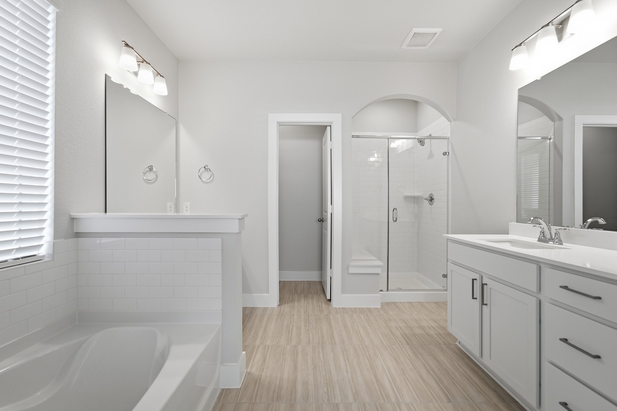 7942 Jade Crest Drive Property Photo 18