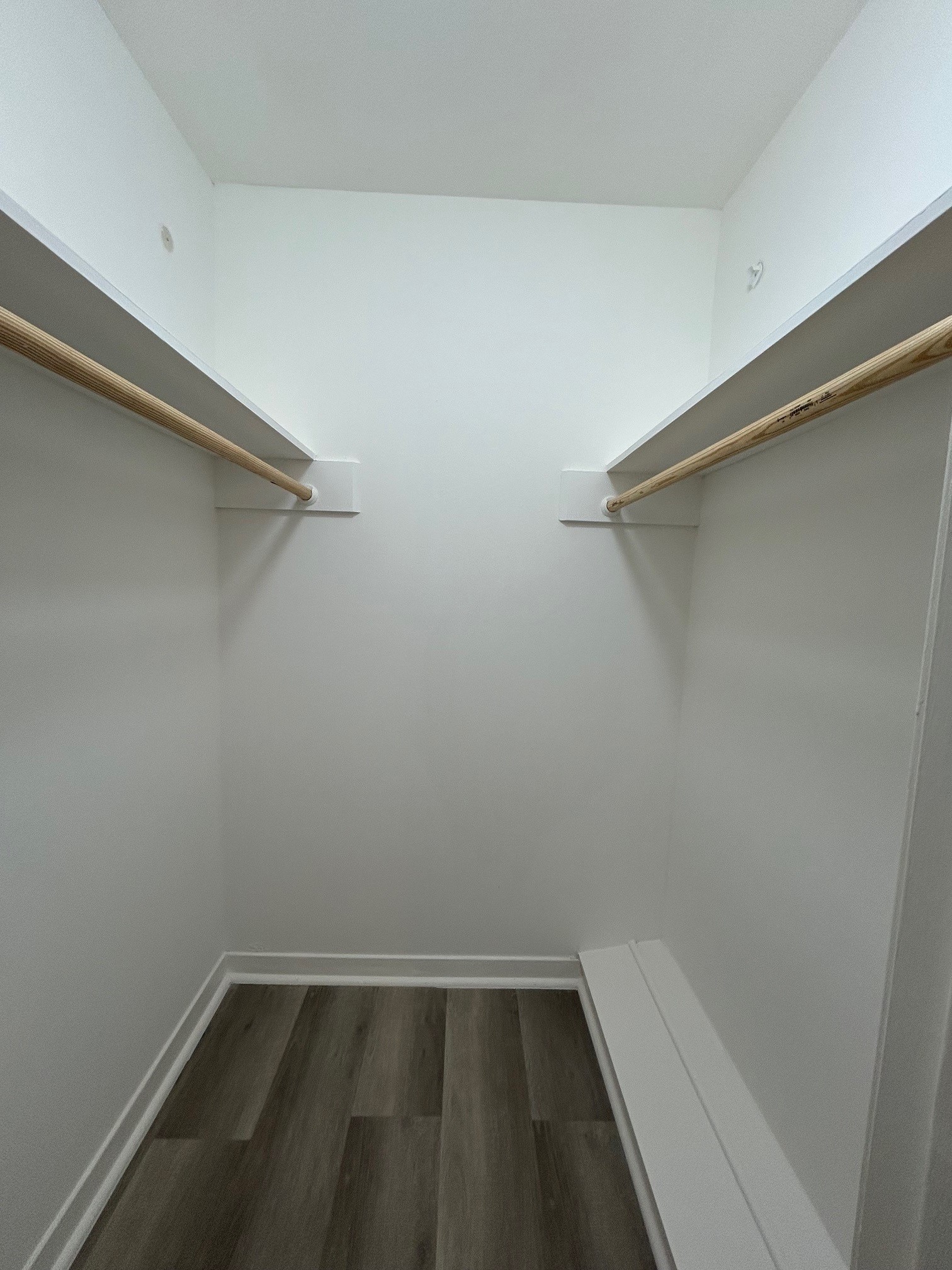 3210 Valley Brook Drive Property Photo 6