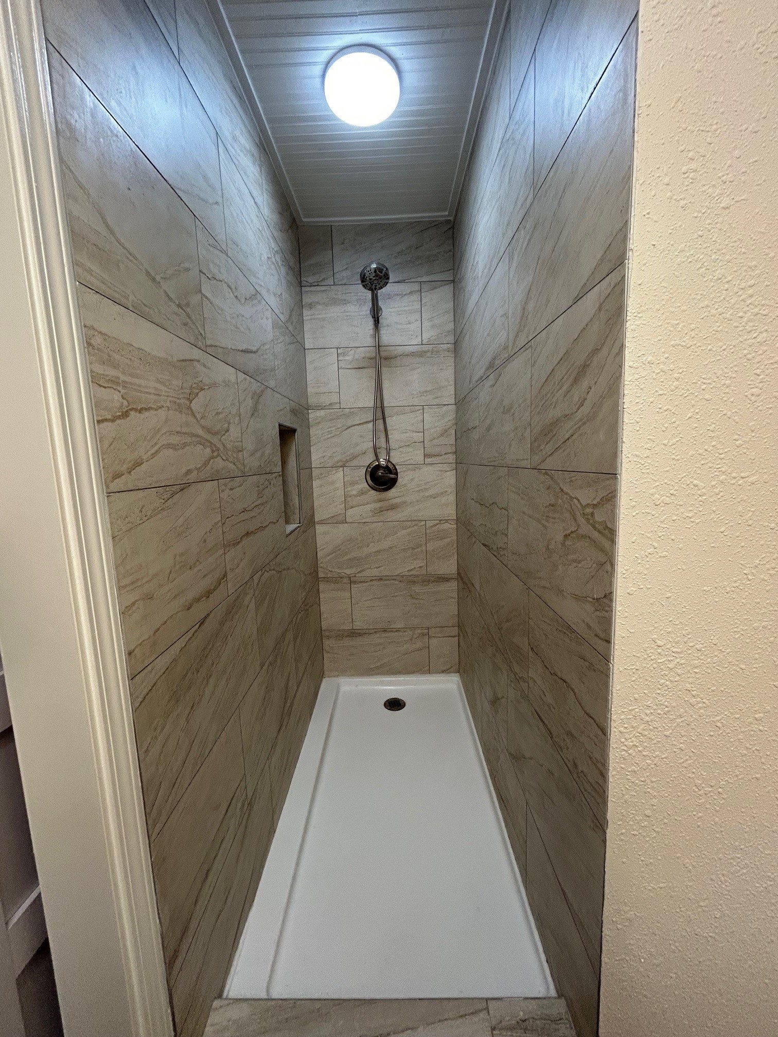 3210 Valley Brook Drive Property Photo 8