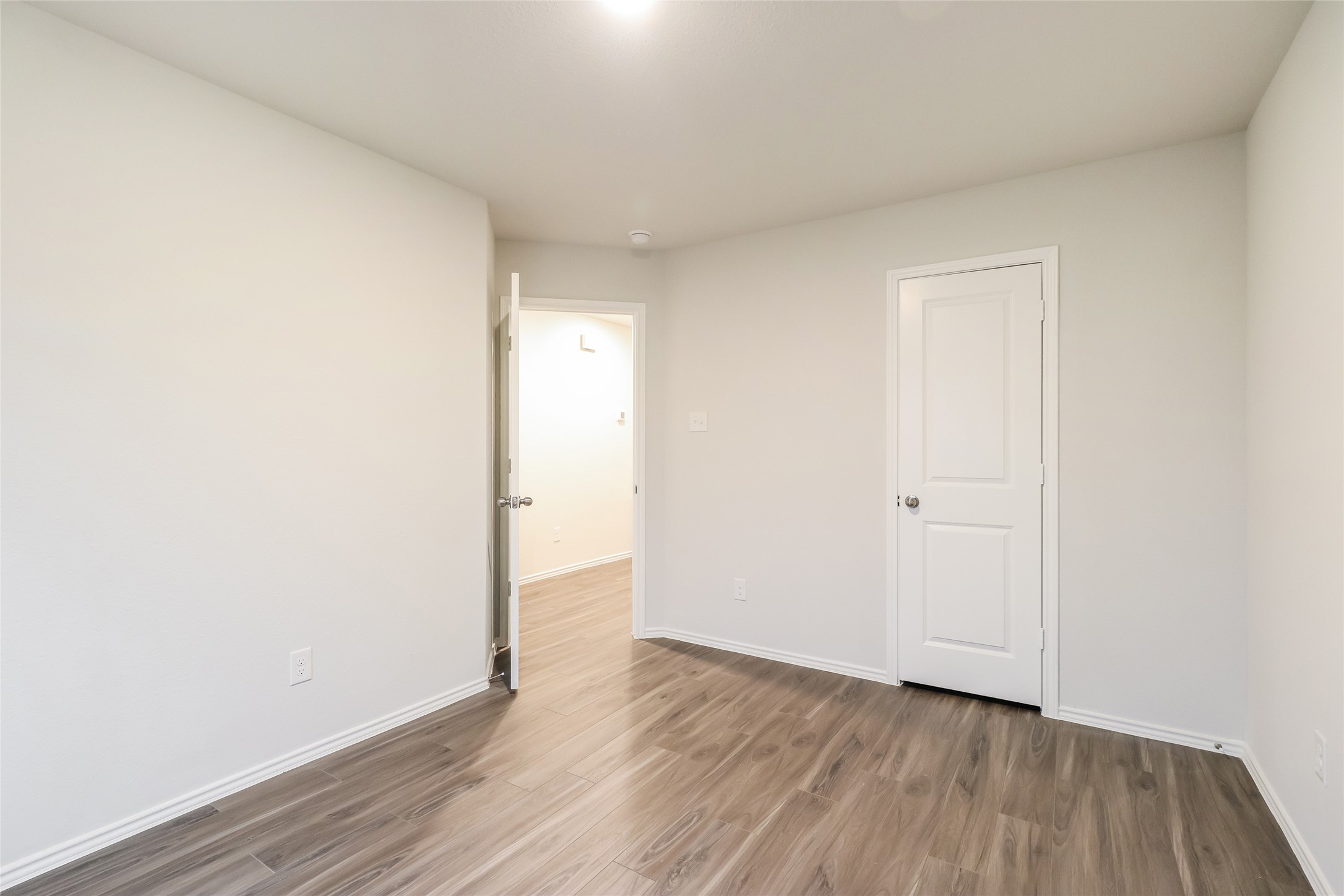 2559 Westslope Drive Property Photo 8