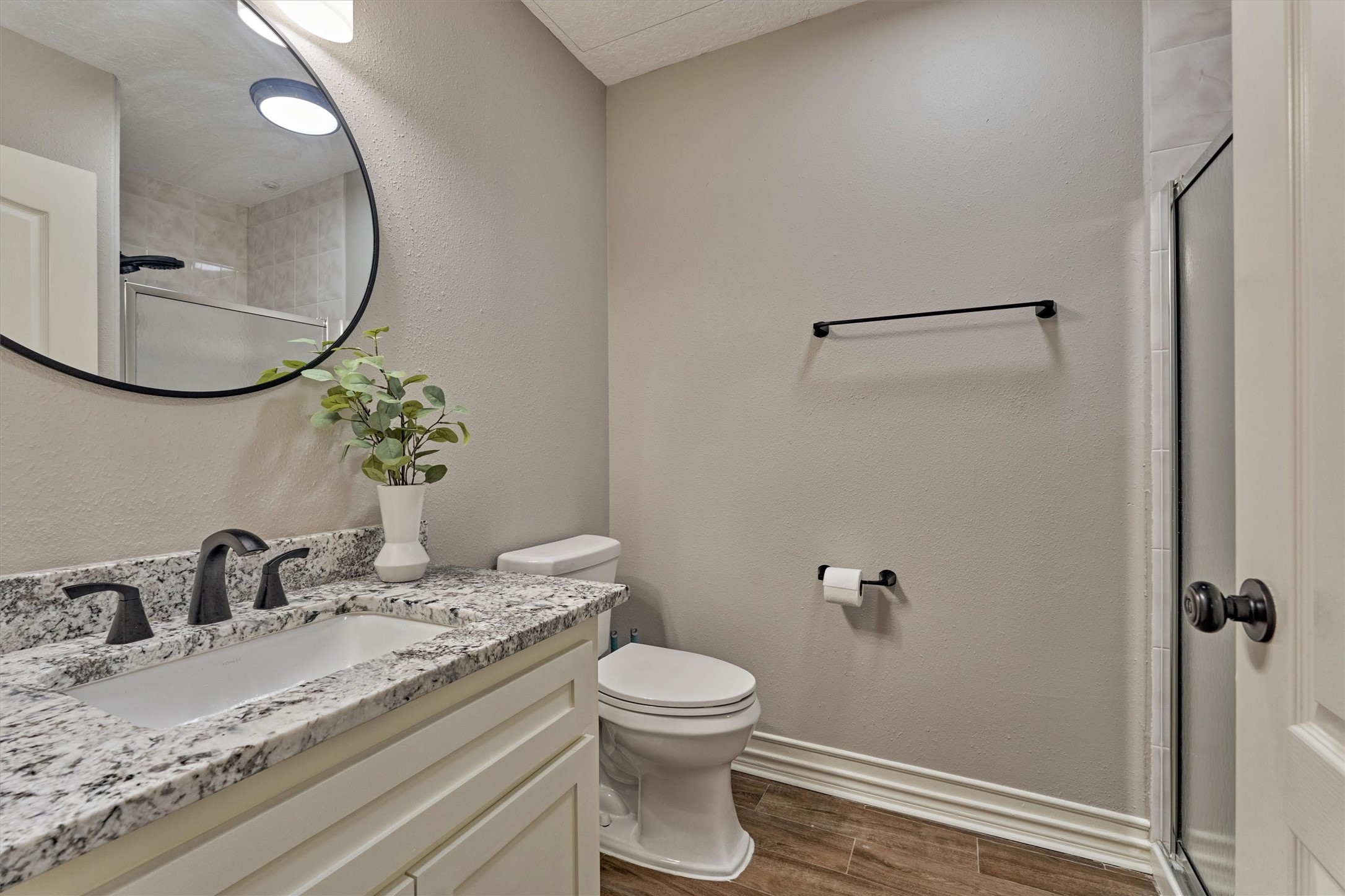 4 Regency Point Property Photo 9