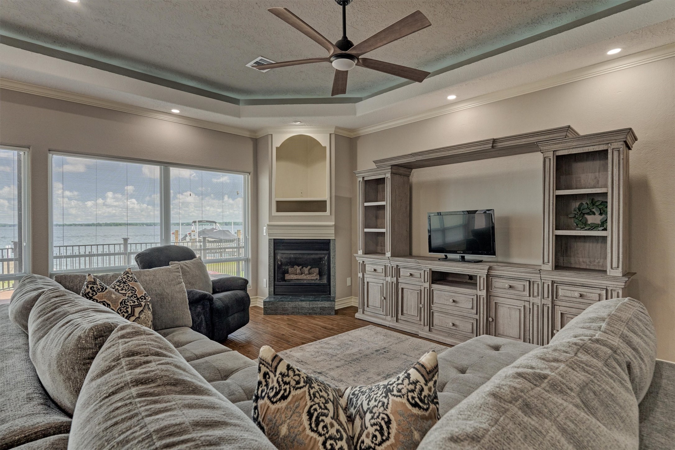 4 Regency Point Property Photo 13