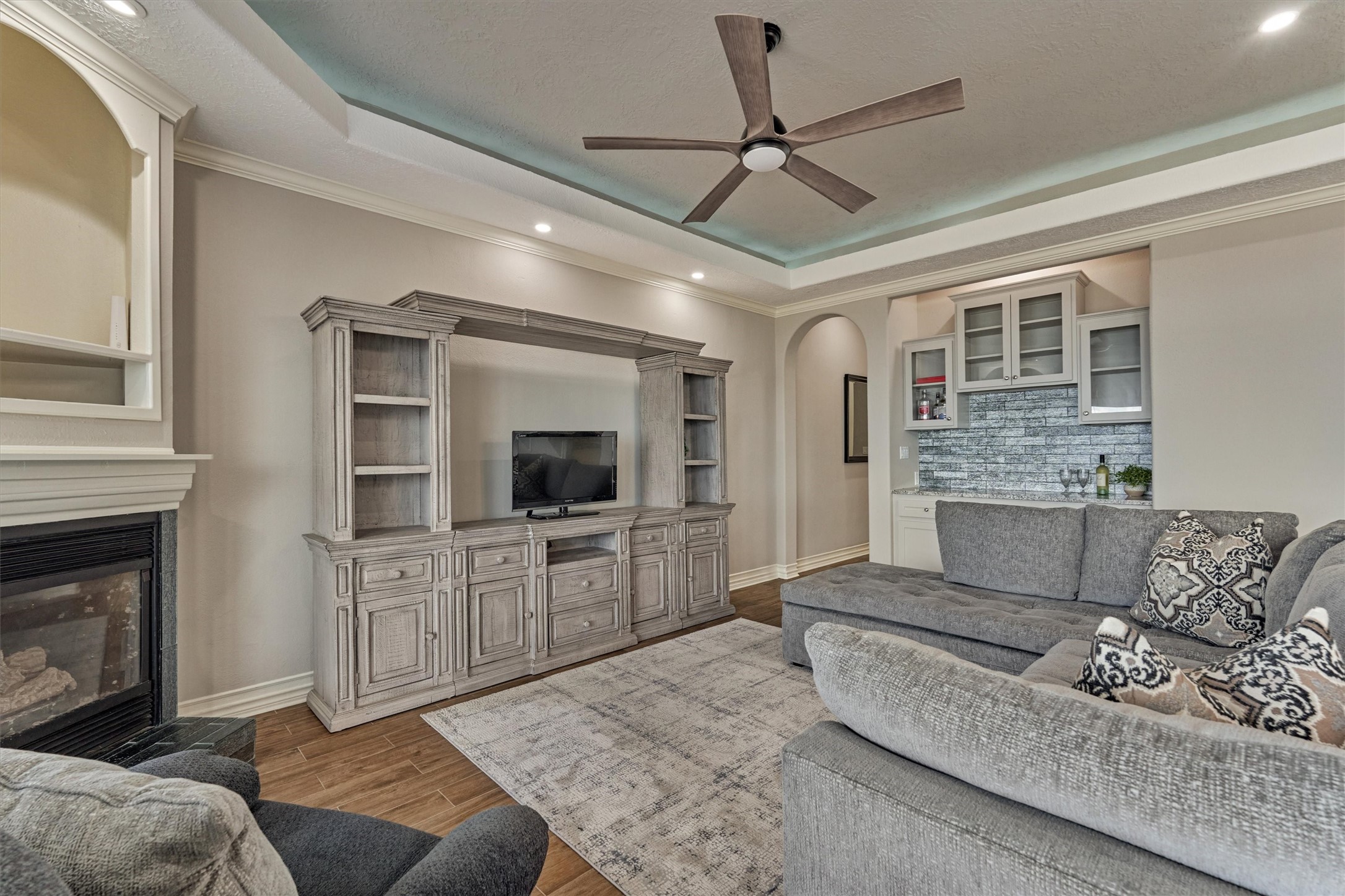 4 Regency Point Property Photo 14