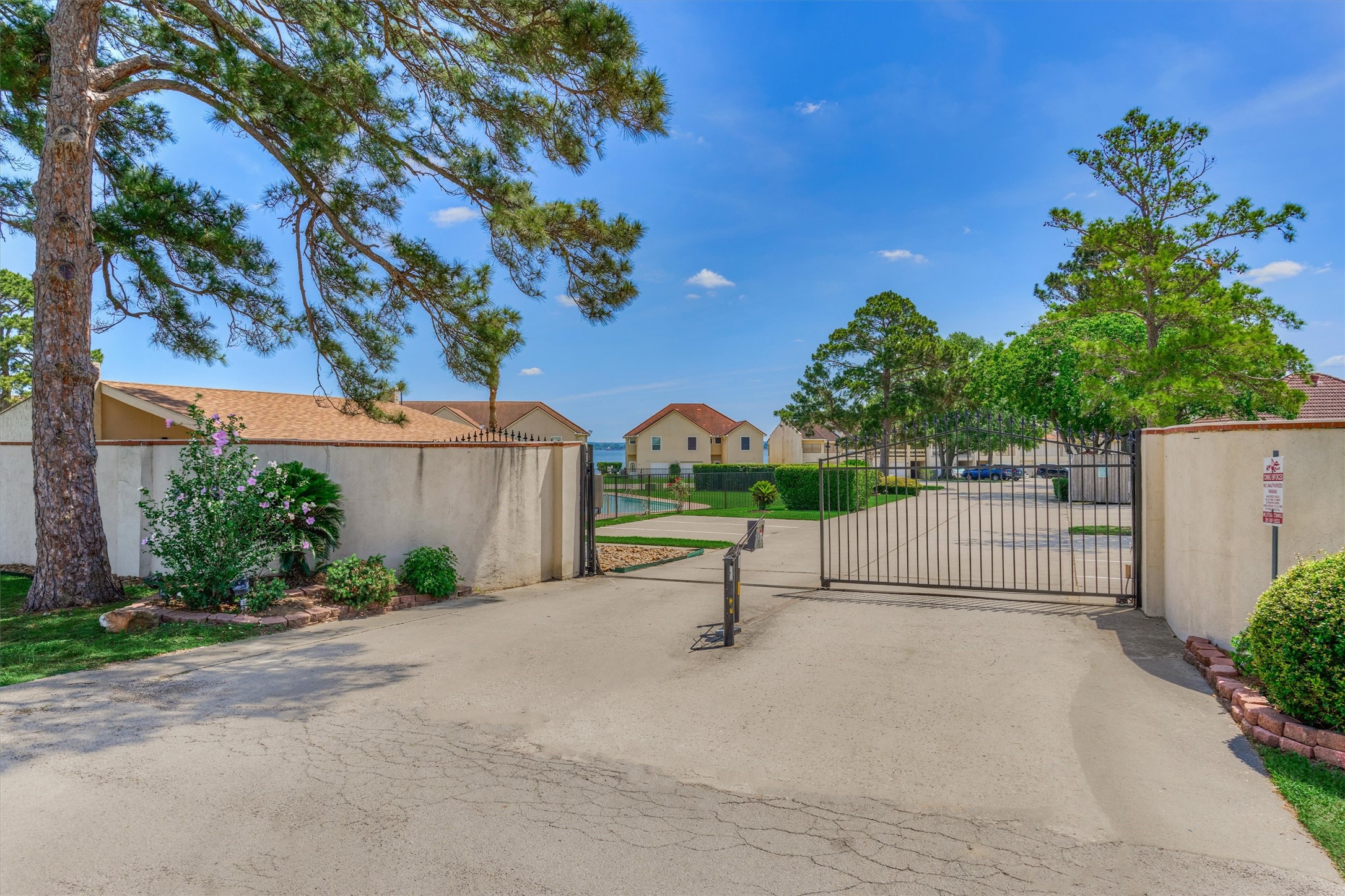 4 Regency Point Property Photo 47