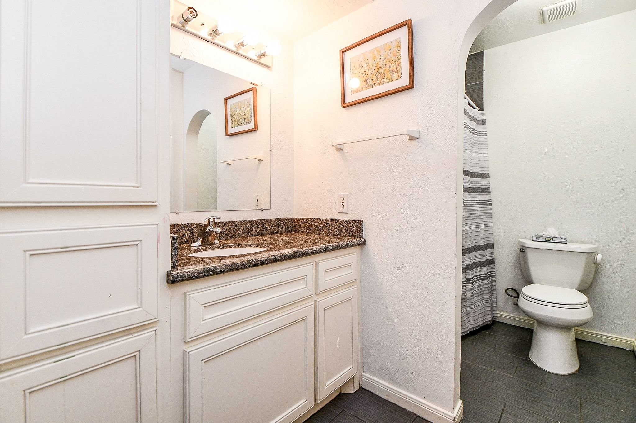 9037 Crestview Drive Property Photo 7