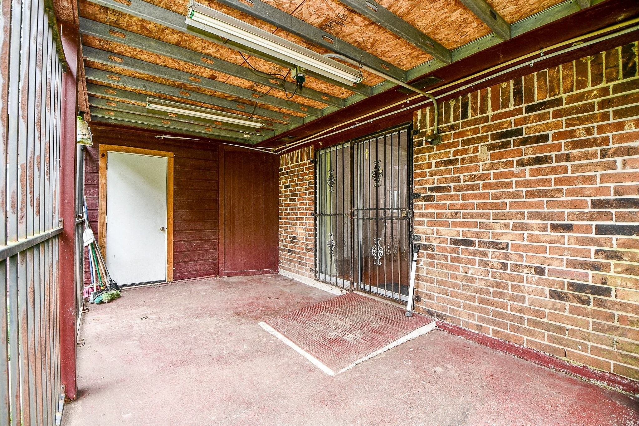 9037 Crestview Drive Property Photo 16