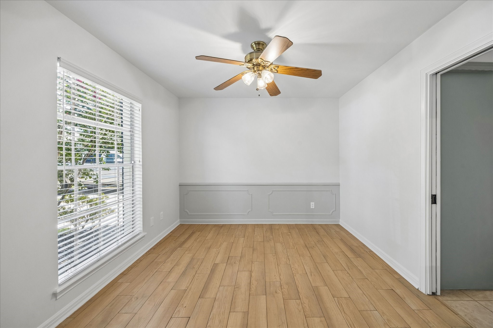11423 Valley Spring Drive Property Photo 11