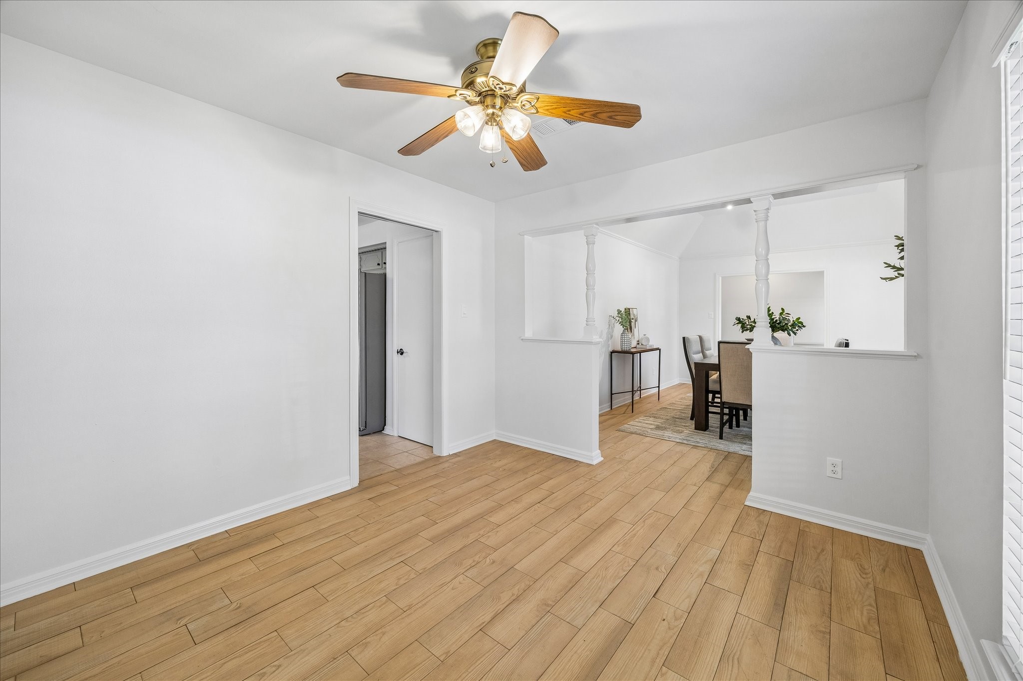 11423 Valley Spring Drive Property Photo 12