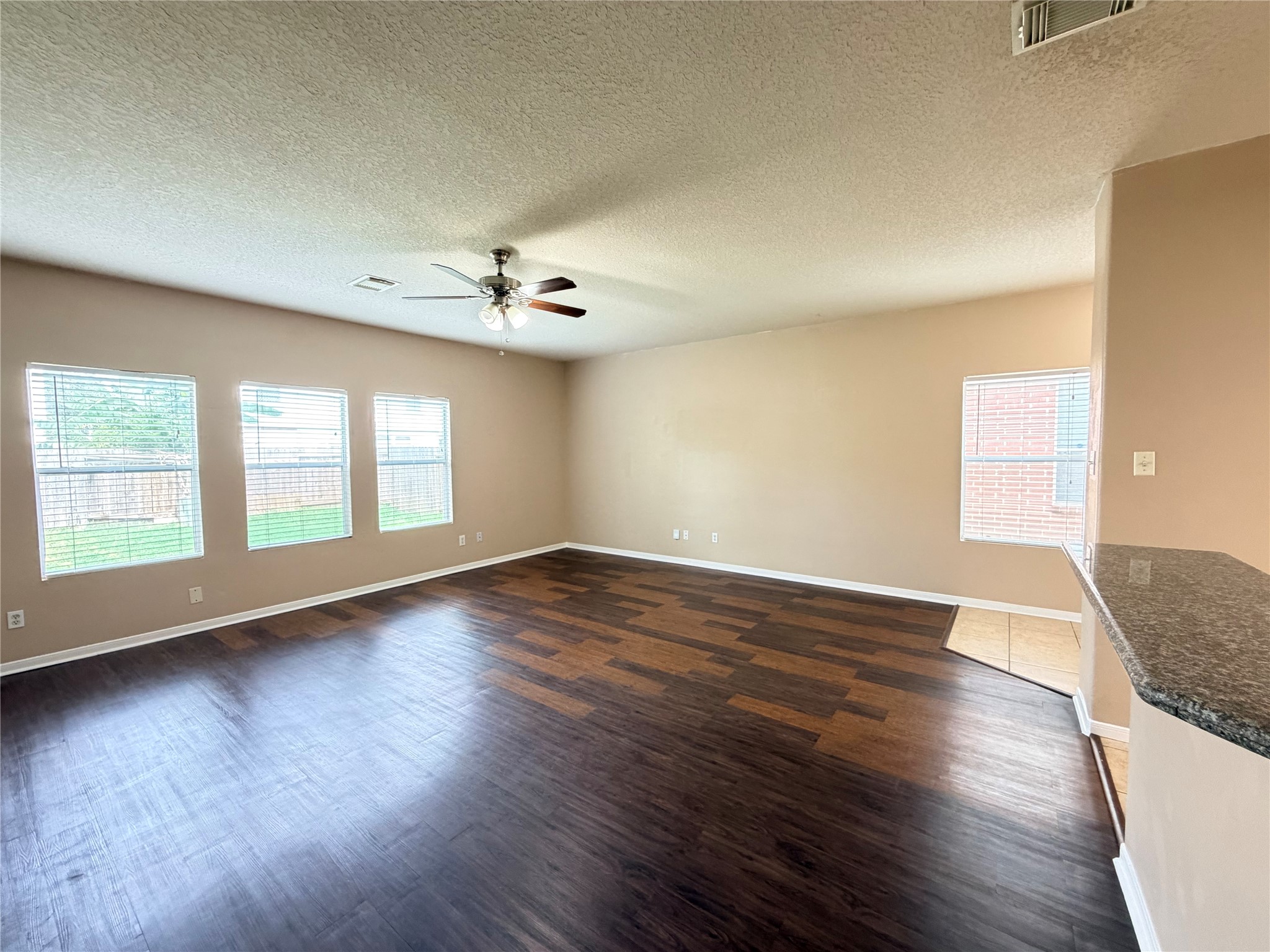 15423 Fir Woods Lane Property Photo 4