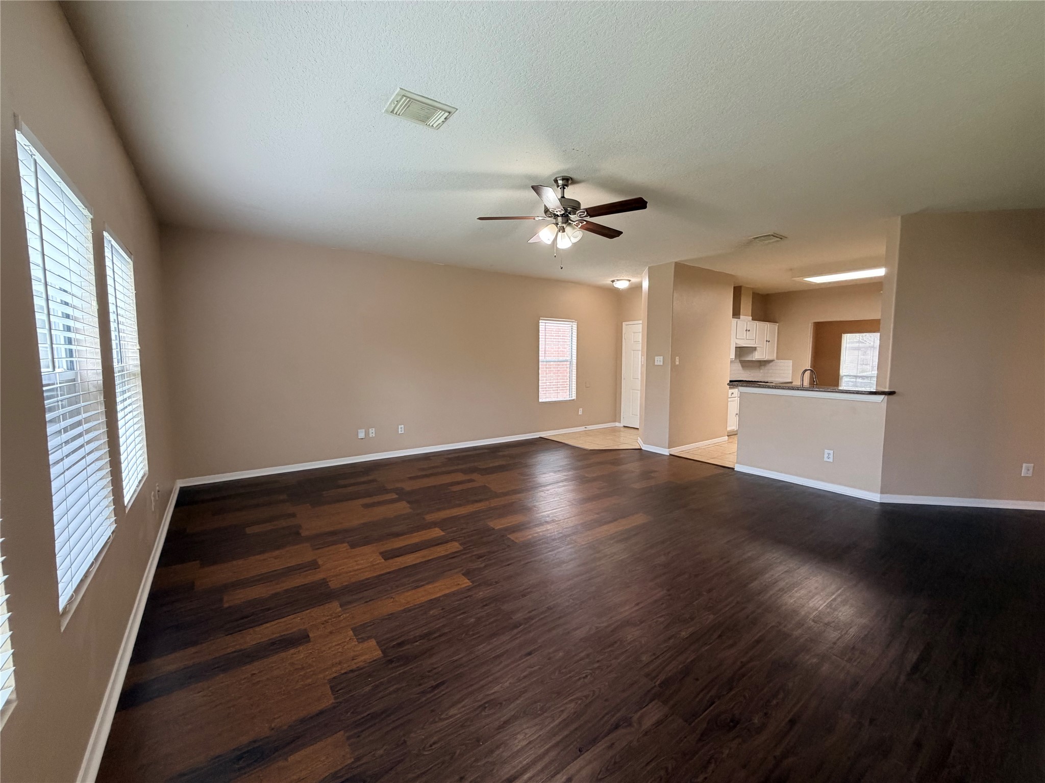 15423 Fir Woods Lane Property Photo 6