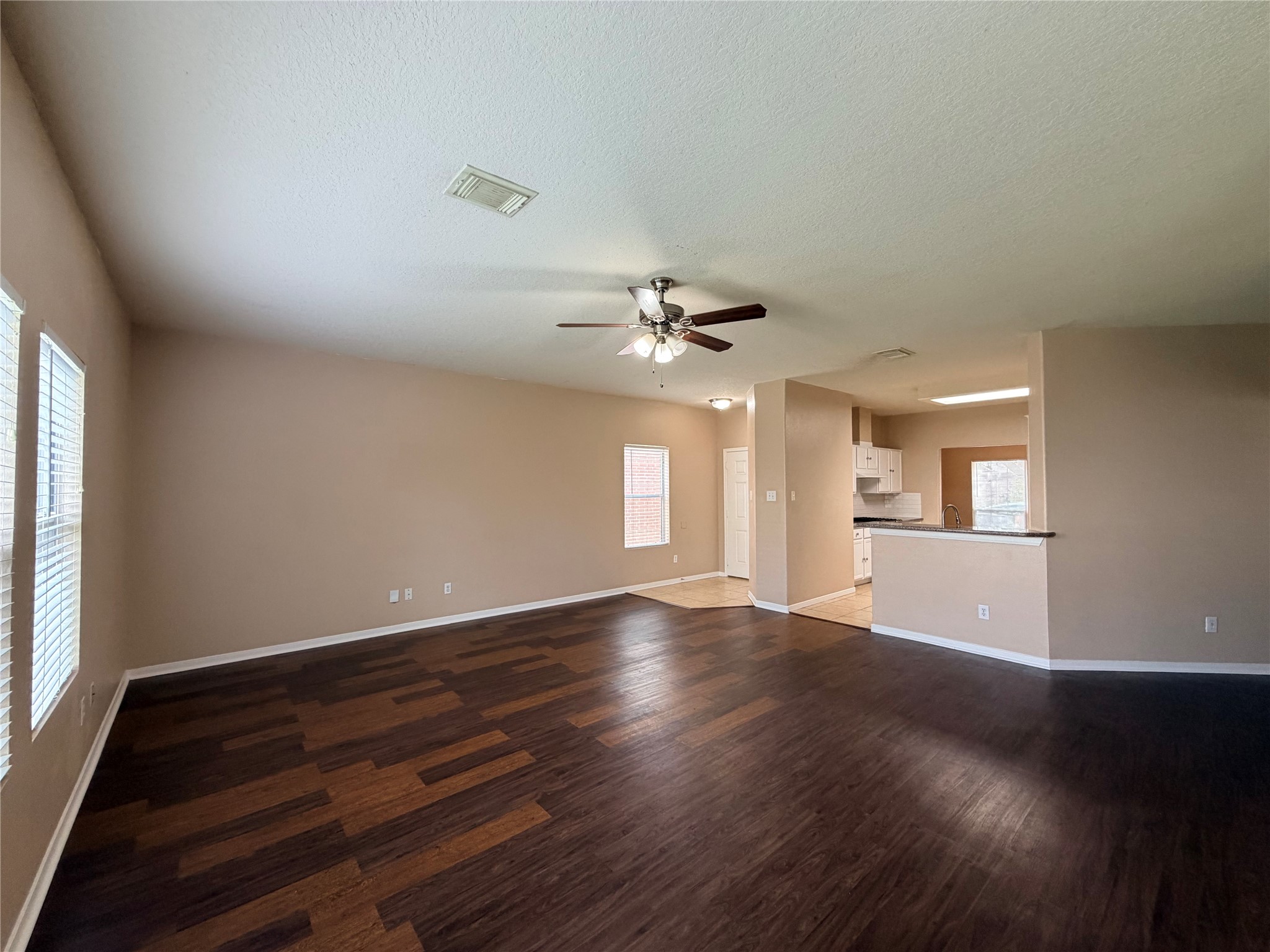 15423 Fir Woods Lane Property Photo 8