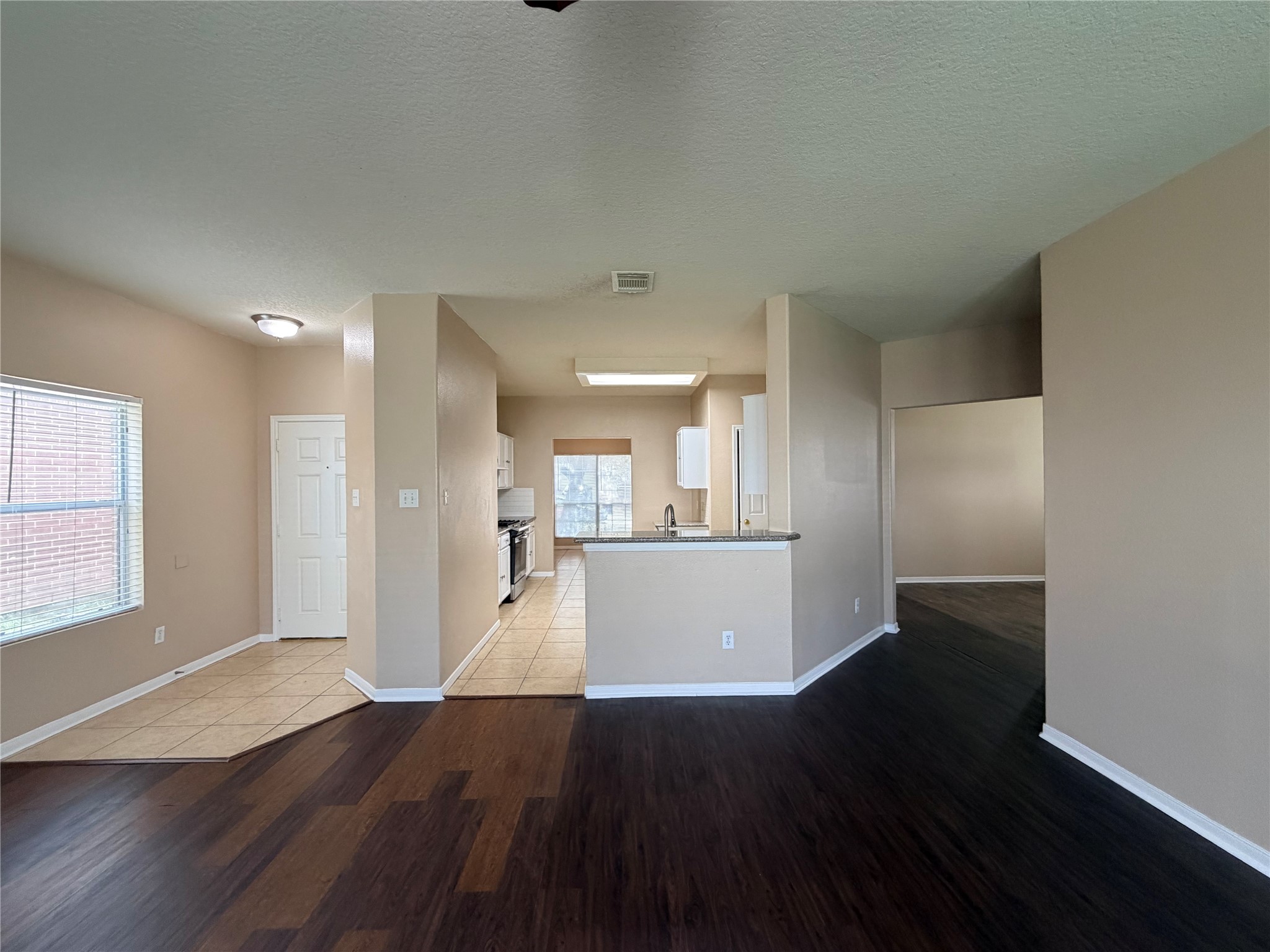 15423 Fir Woods Lane Property Photo 9