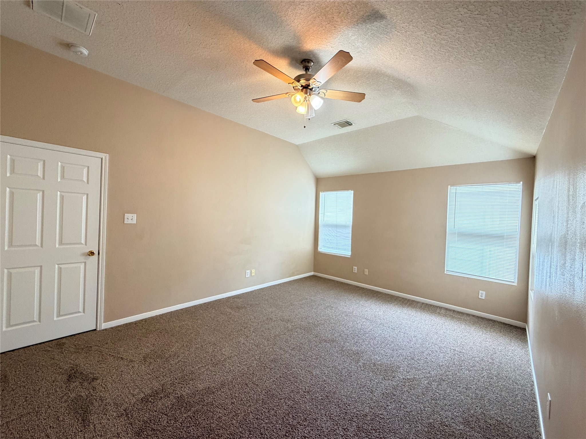 15423 Fir Woods Lane Property Photo 25