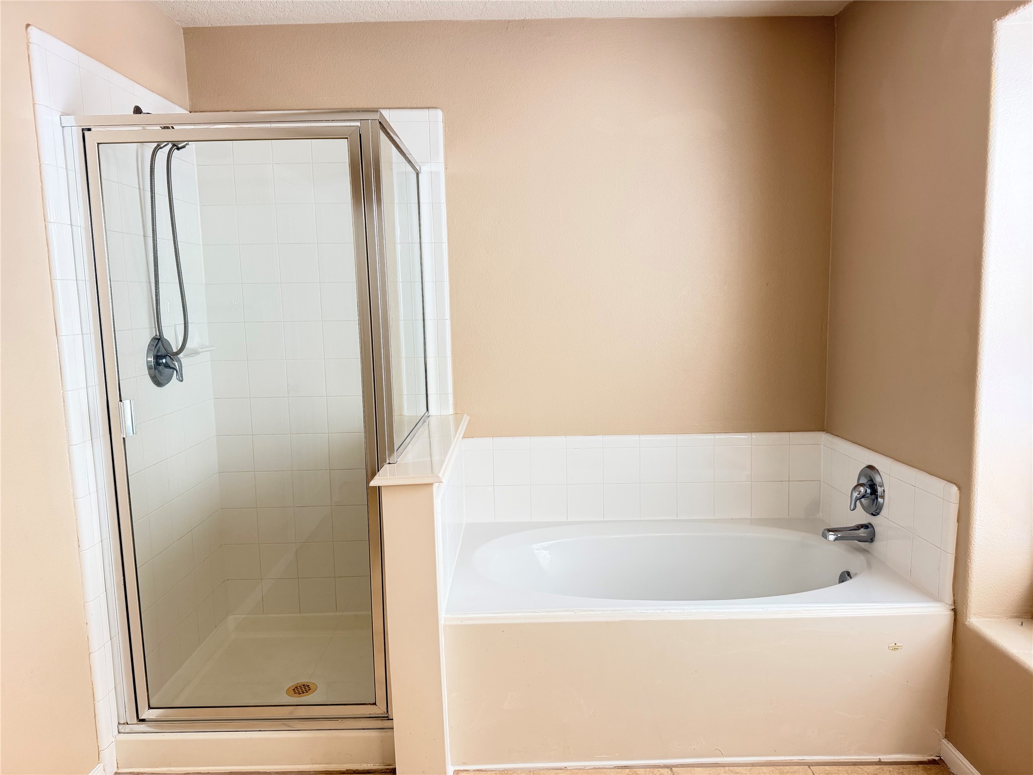 15423 Fir Woods Lane Property Photo 26