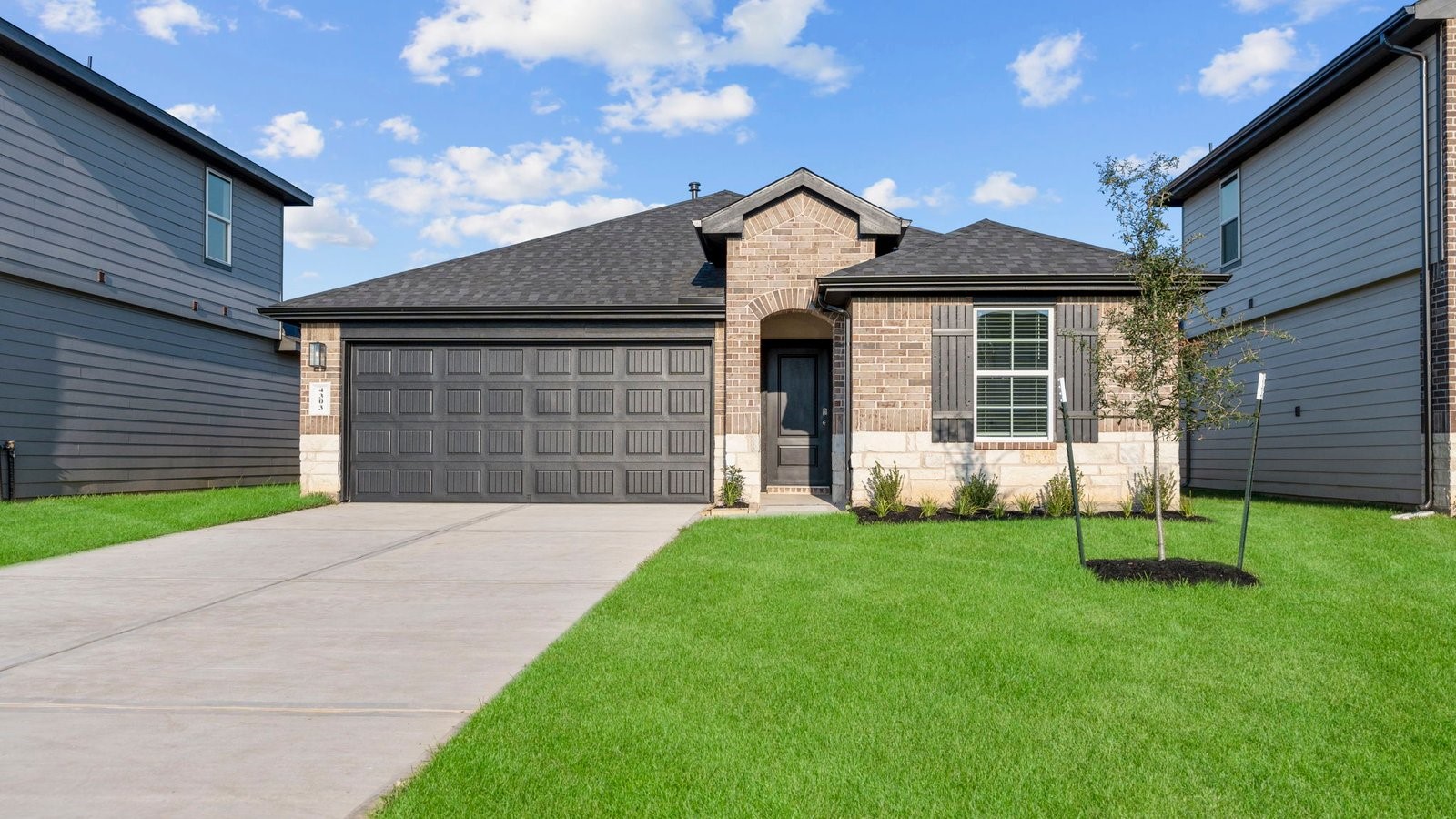7923 Cavour Drive Property Photo